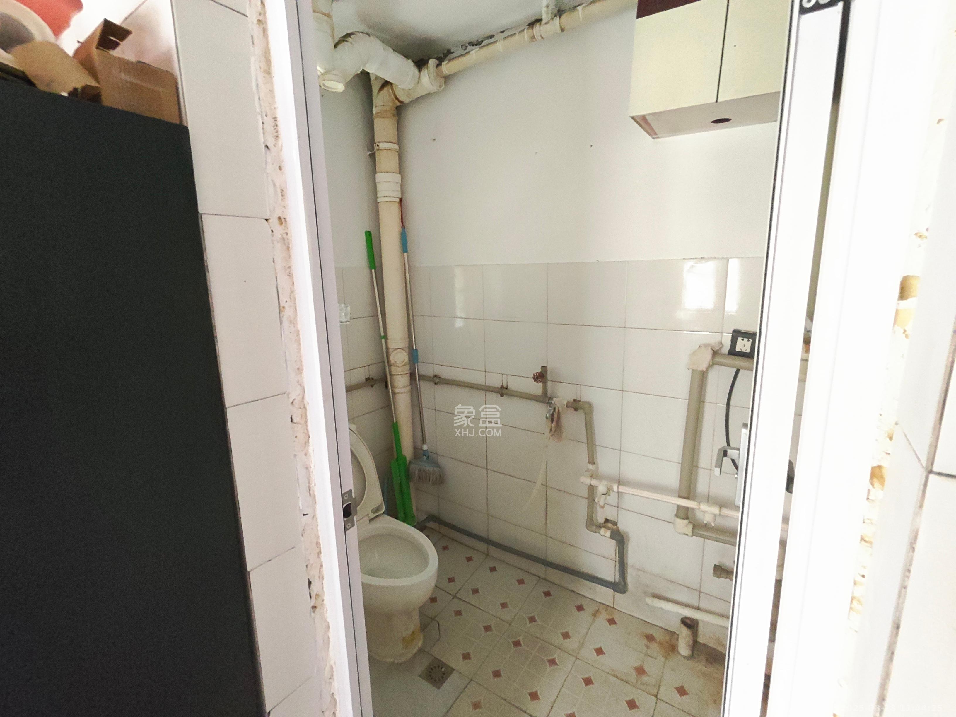 金麓西岸和苑  2室1厅1卫    1600.0元/月室内图