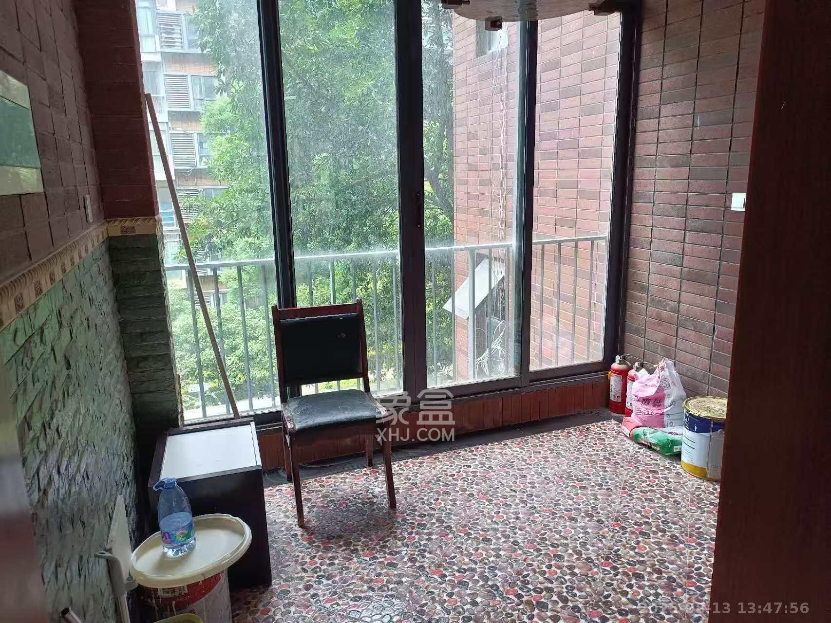 茂华国际湘  3室2厅2卫    2800.0元/月室内图