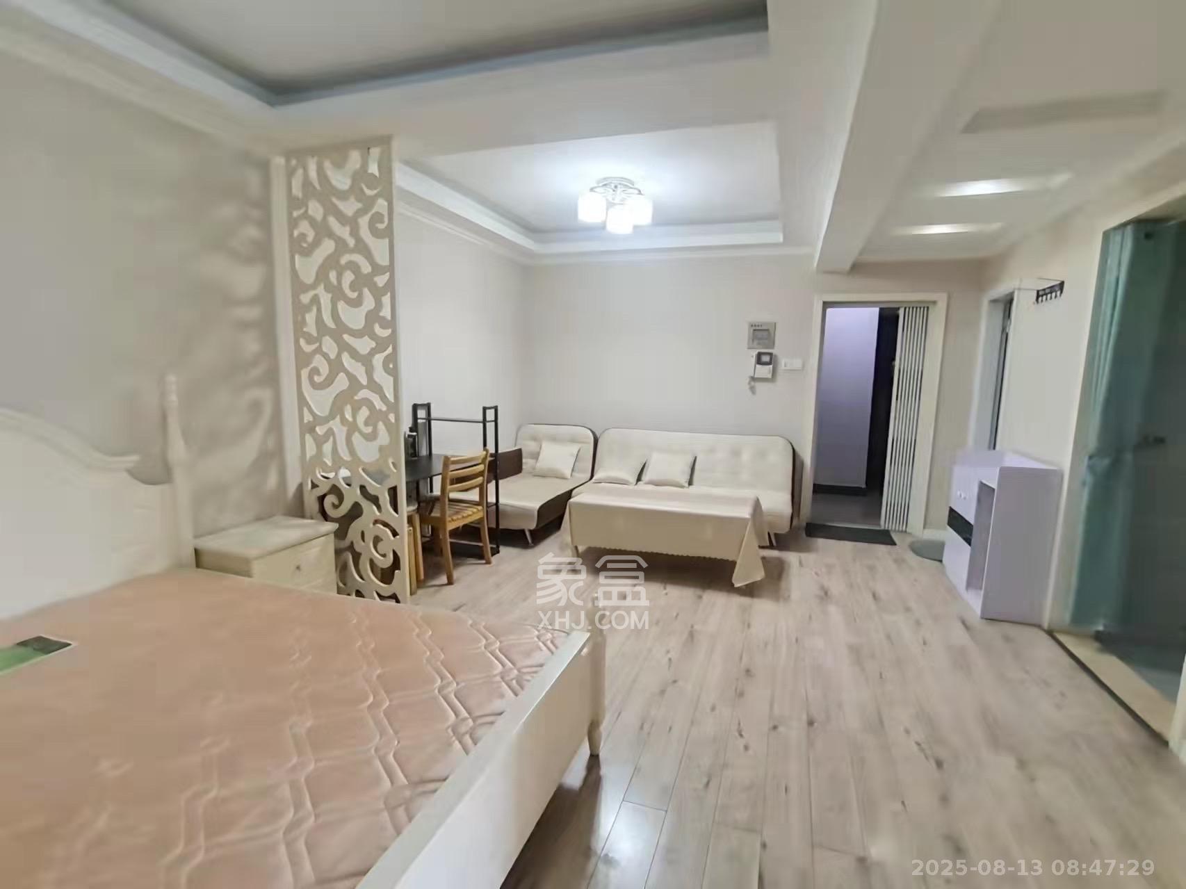 鹏程世家 1室1厅1卫 2200.0元/月 鹏程世家 1室1厅1卫 2200.0元/月室内图