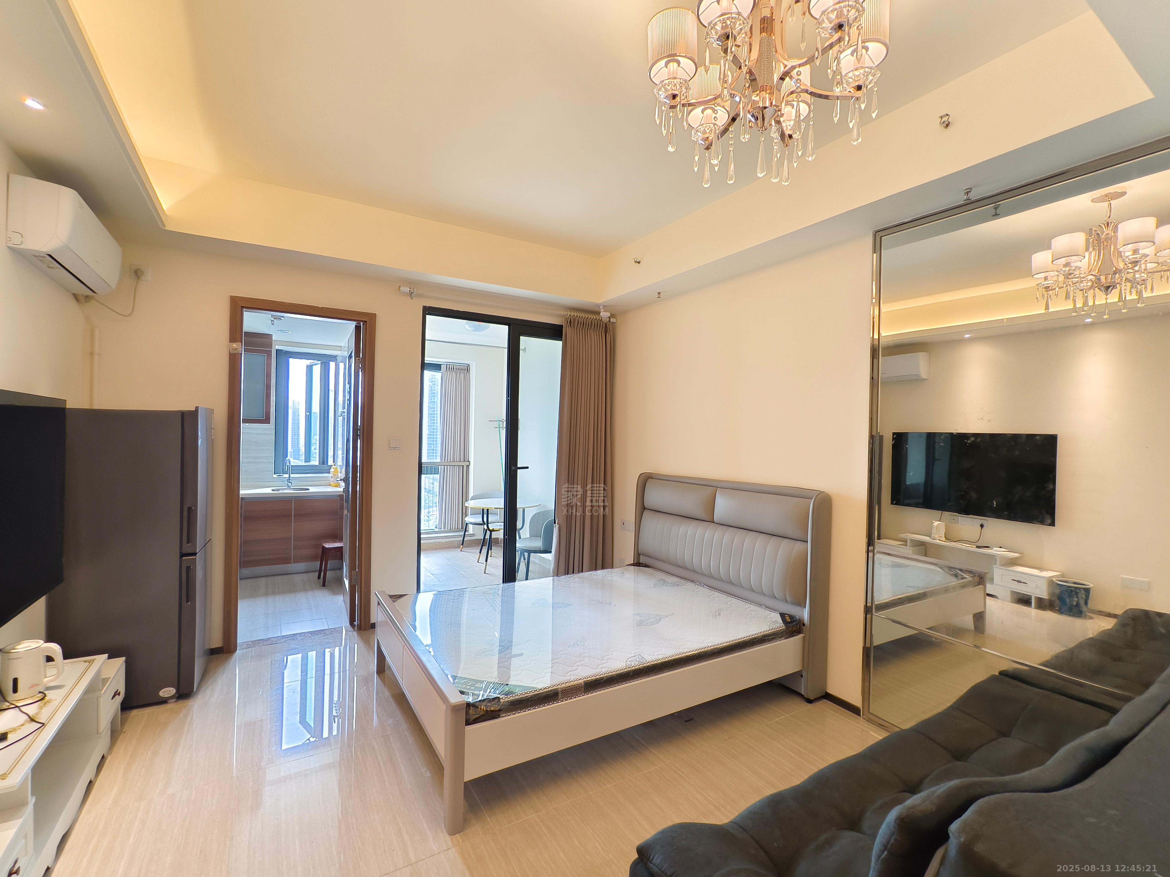 恒大华府 1室1厅1卫 1300.0元/月 恒大华府 1室1厅1卫 1300.0元/月室内图