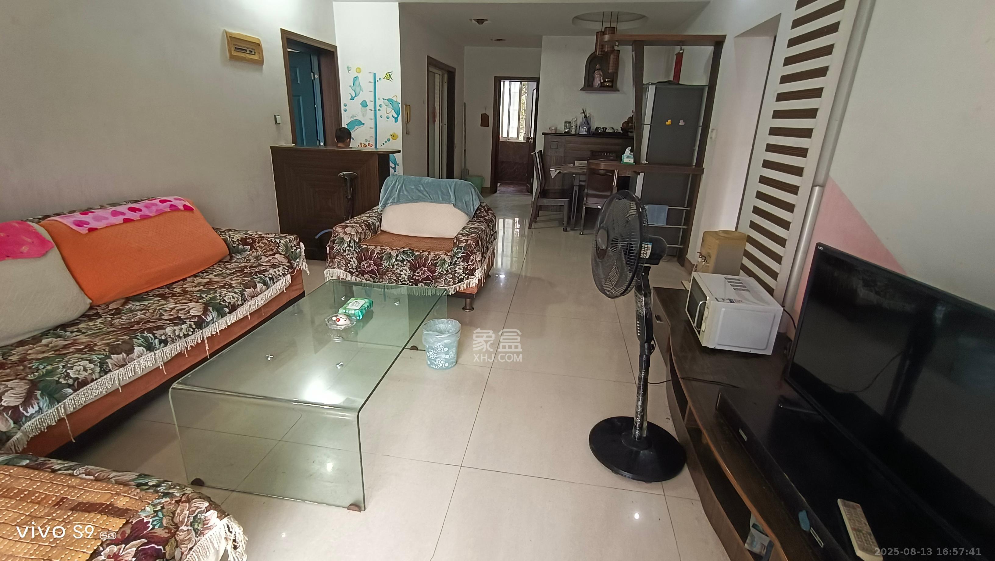 山水人家三期 3室2厅1卫 1500.0元/月 山水人家三期 3室2厅1卫 1500.0元/月室内图