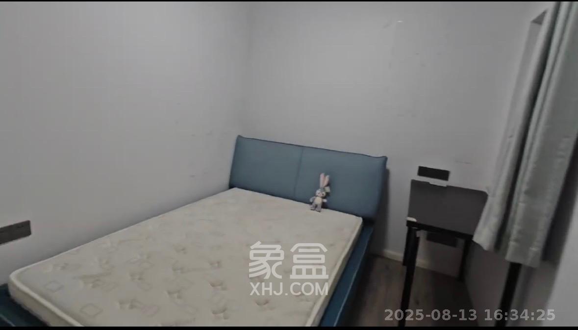 荣盛花语城  3室2厅1卫    2200.0元/月室内图