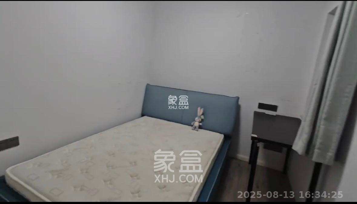 荣盛花语城  3室2厅1卫    2200.0元/月 荣盛花语城  3室2厅1卫    2200.0元/月室内图