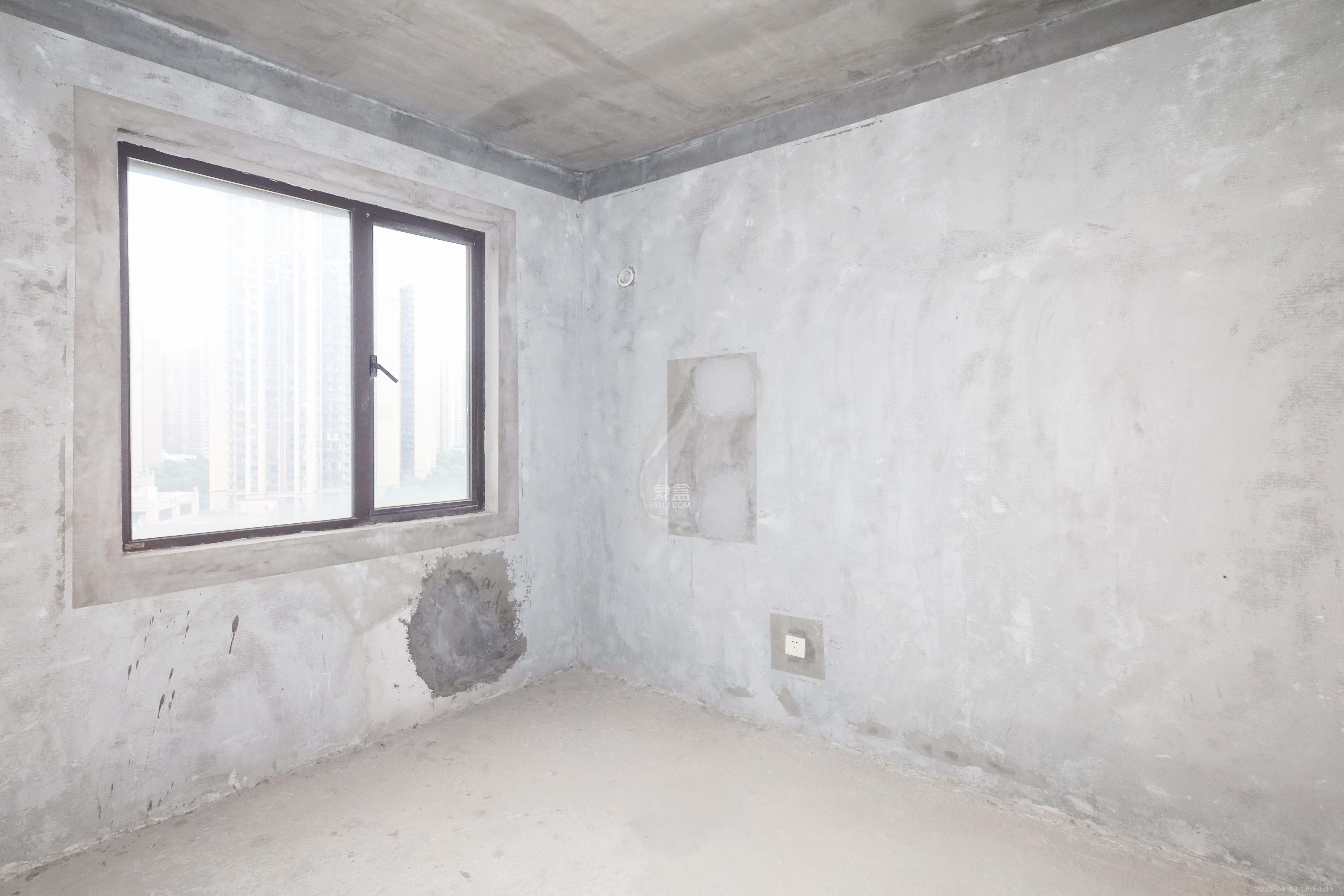 和泓梅溪四季  3室2厅1卫    120.0万 和泓梅溪四季  3室2厅1卫    120.0万卧室