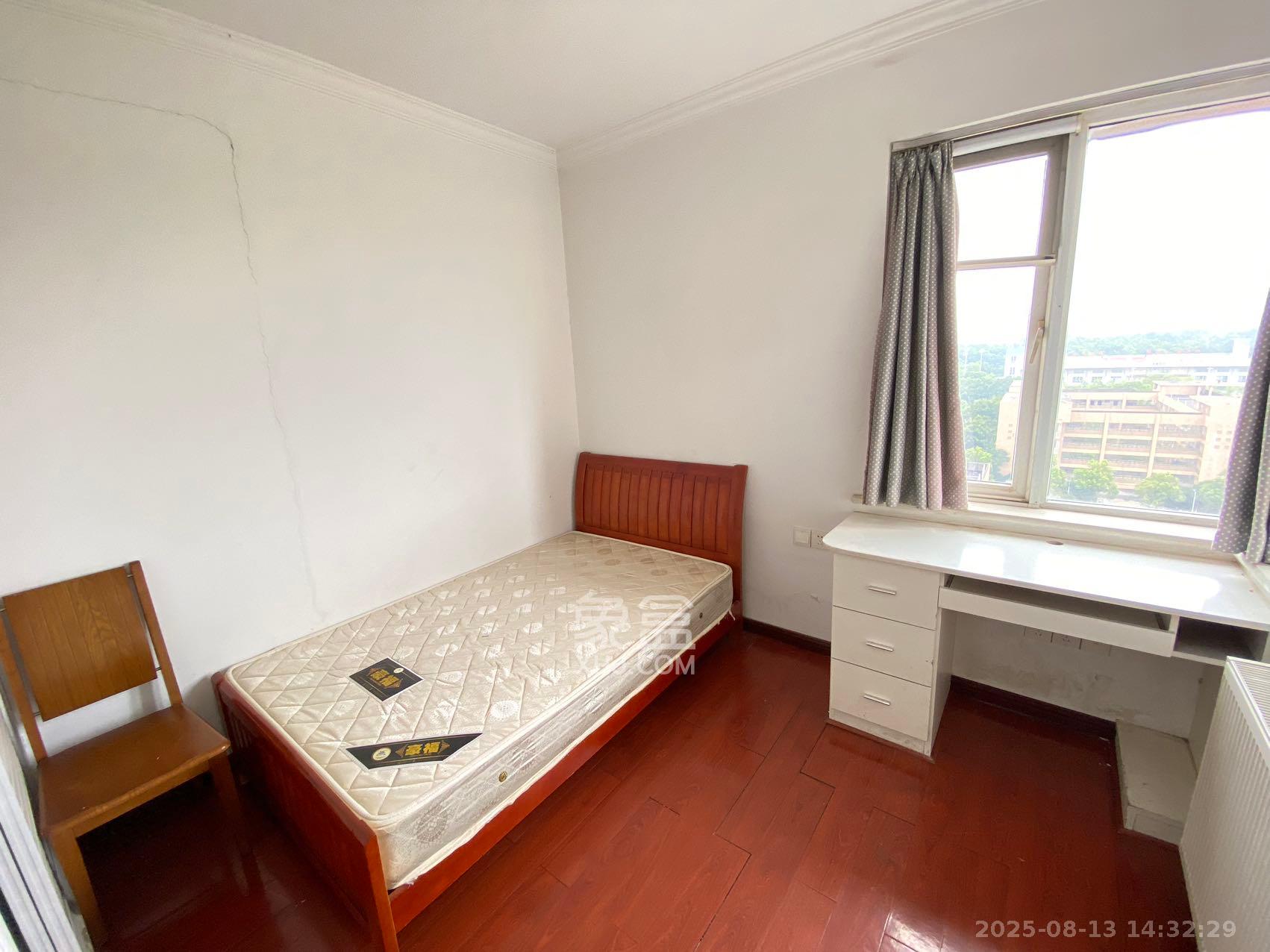 美利新世界 3室2厅2卫 2100.0元/月 美利新世界 3室2厅2卫 2100.0元/月室内图