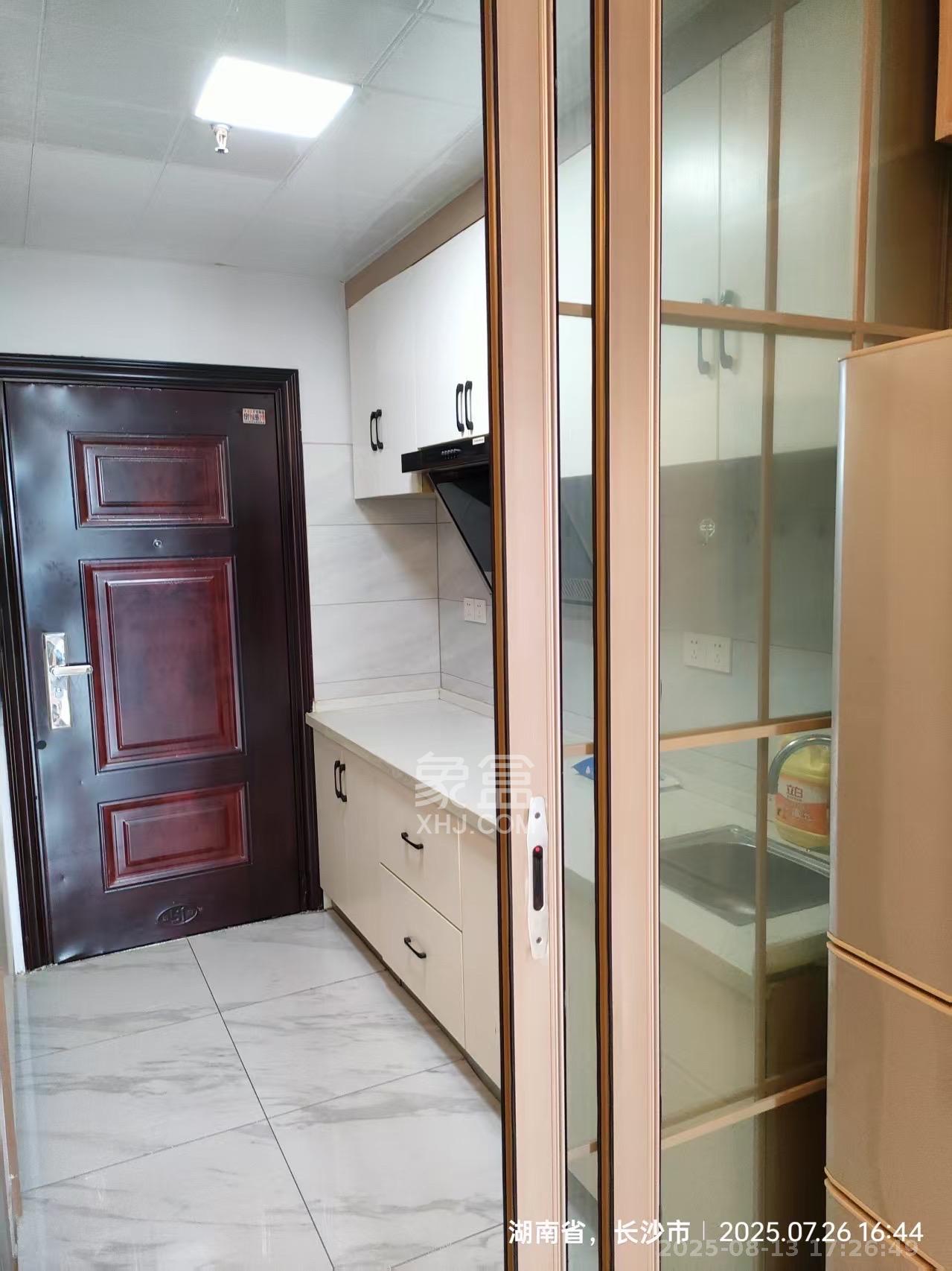 明大佳园 2室1厅1卫 2100.0元/月 明大佳园 2室1厅1卫 2100.0元/月室内图