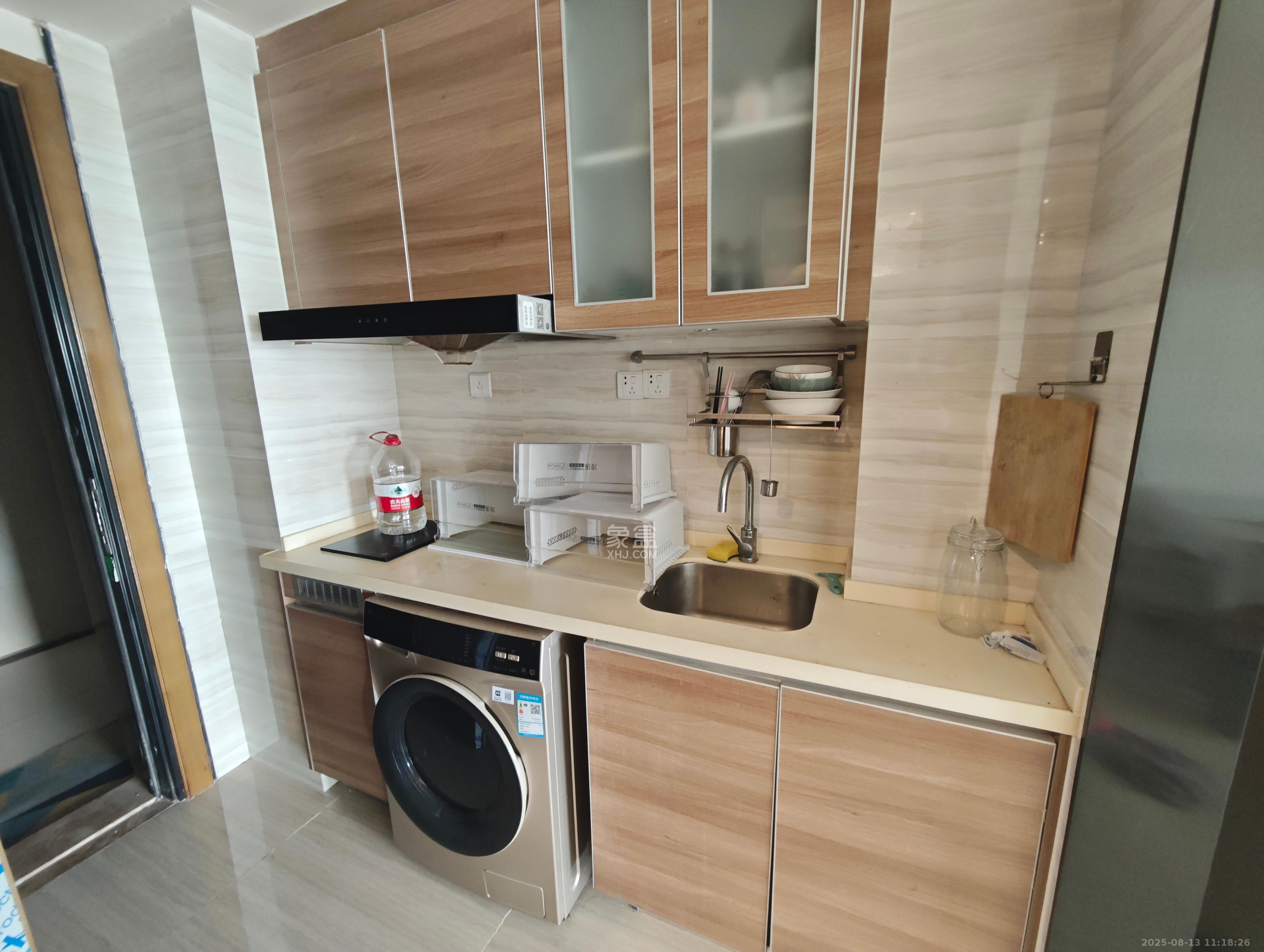 恒大国际广场 1室1厅1卫 1800.0元/月 恒大国际广场 1室1厅1卫 1800.0元/月室内图