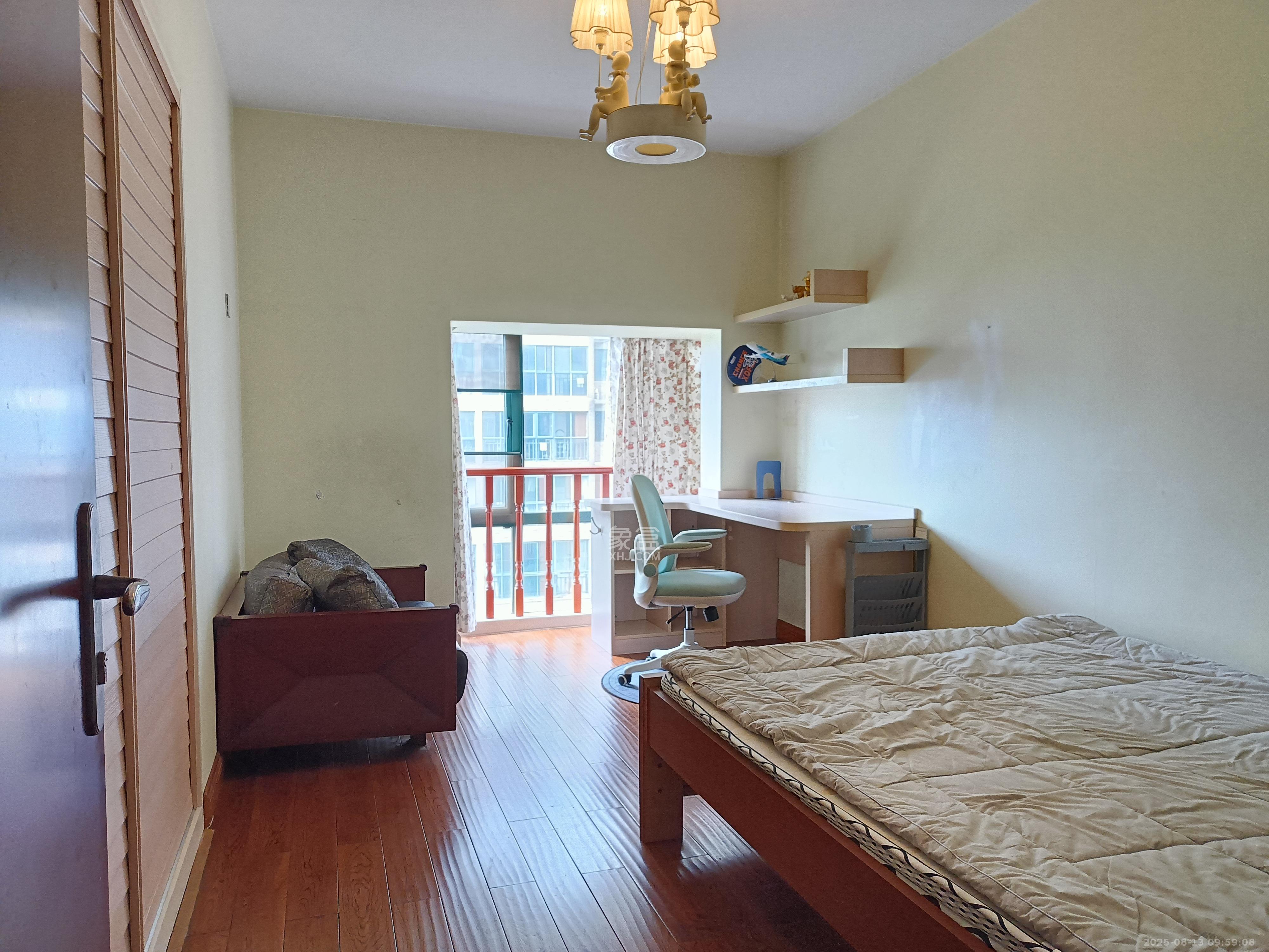 东来苑 3室2厅2卫 3800.0元/月 东来苑 3室2厅2卫 3800.0元/月室内图