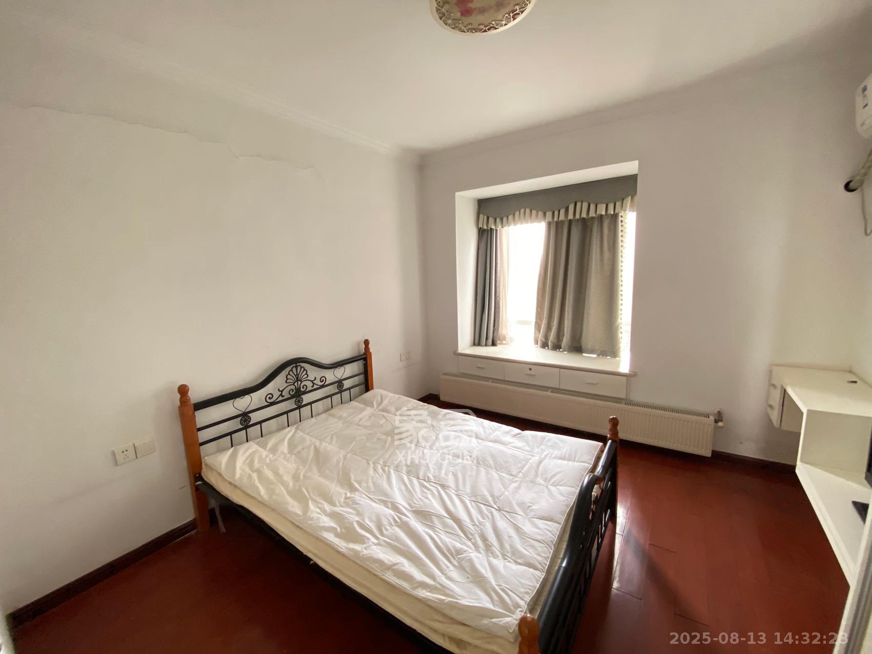 美利新世界 3室2厅2卫 2100.0元/月 美利新世界 3室2厅2卫 2100.0元/月室内图