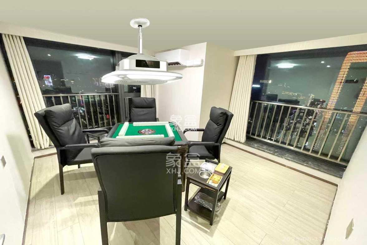 华远华时代  4室1厅2卫    4500.0元/月 华远华时代  4室1厅2卫    4500.0元/月室内图