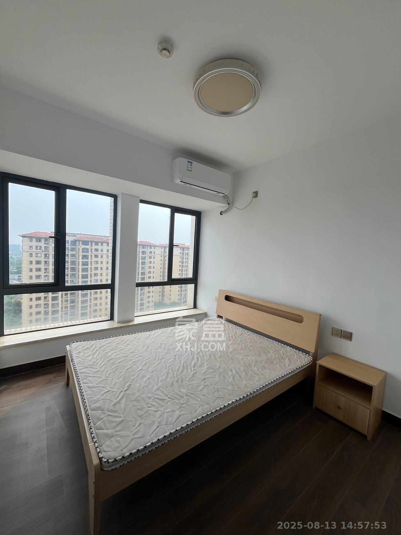中建芙蓉嘉苑  1室1厅1卫   1400.00元/月室内图