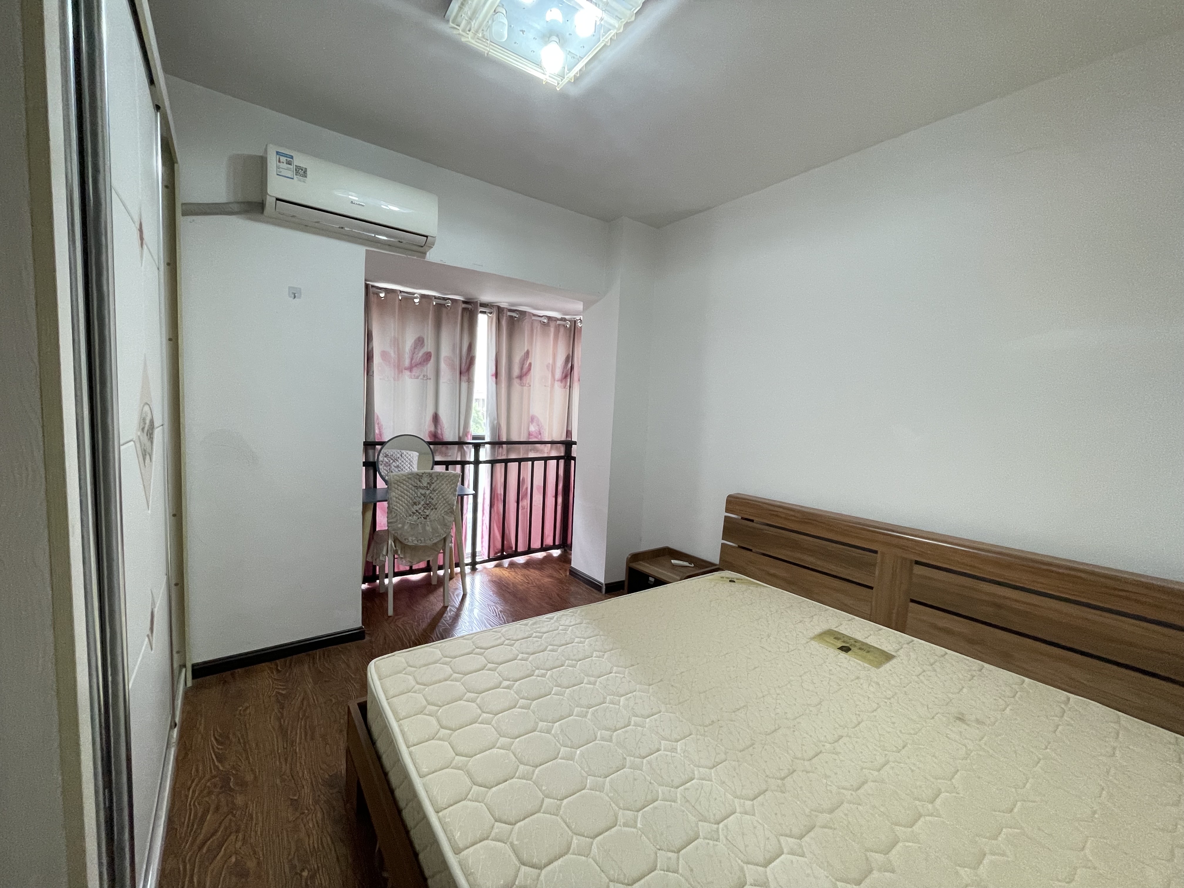 鑫成君泰 2室2厅1卫 1600.0元/月 鑫成君泰 2室2厅1卫 1600.0元/月室内图