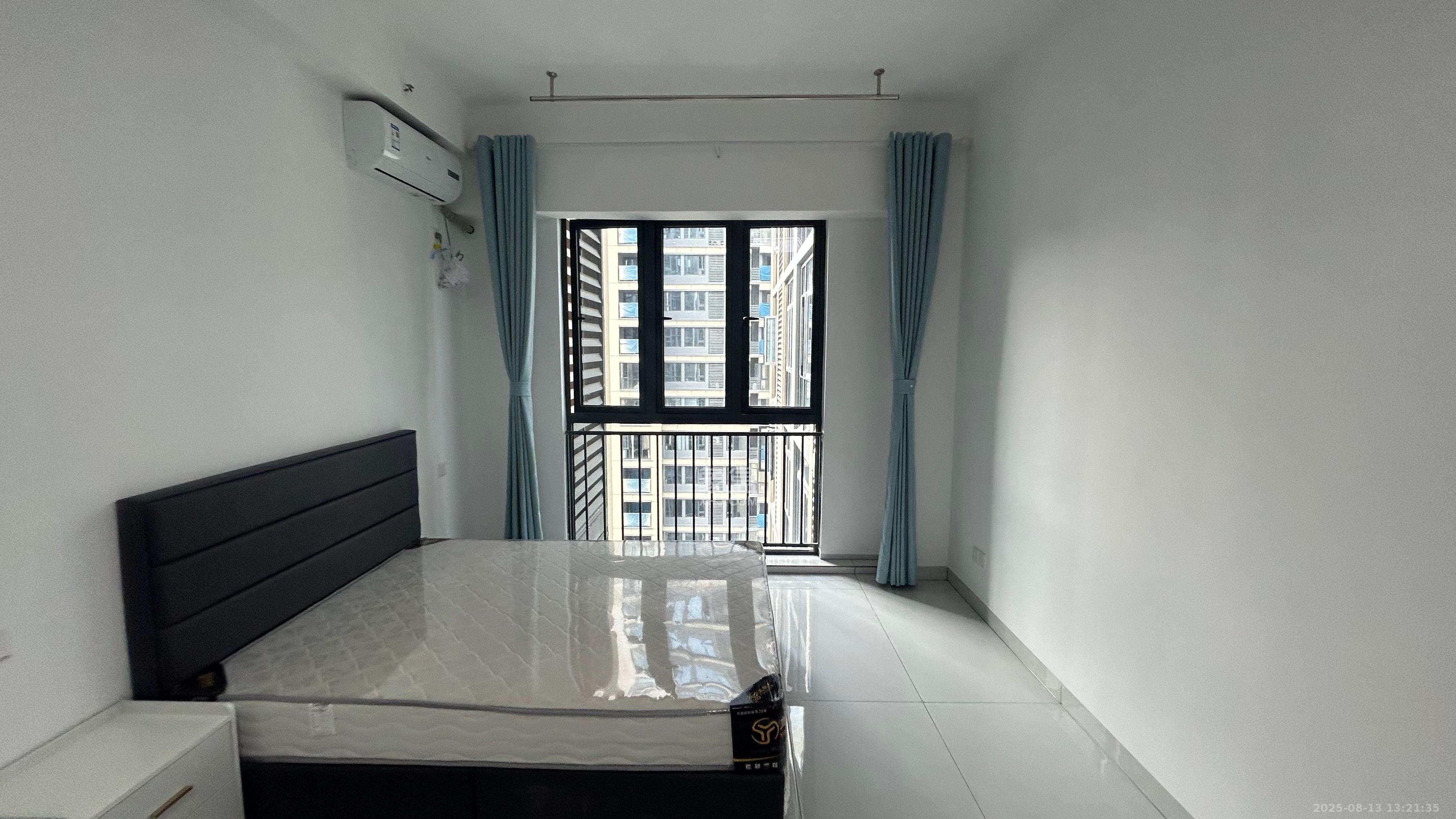 海伦堡爱ME城市  1室1厅1卫    1300.0元/月室内图