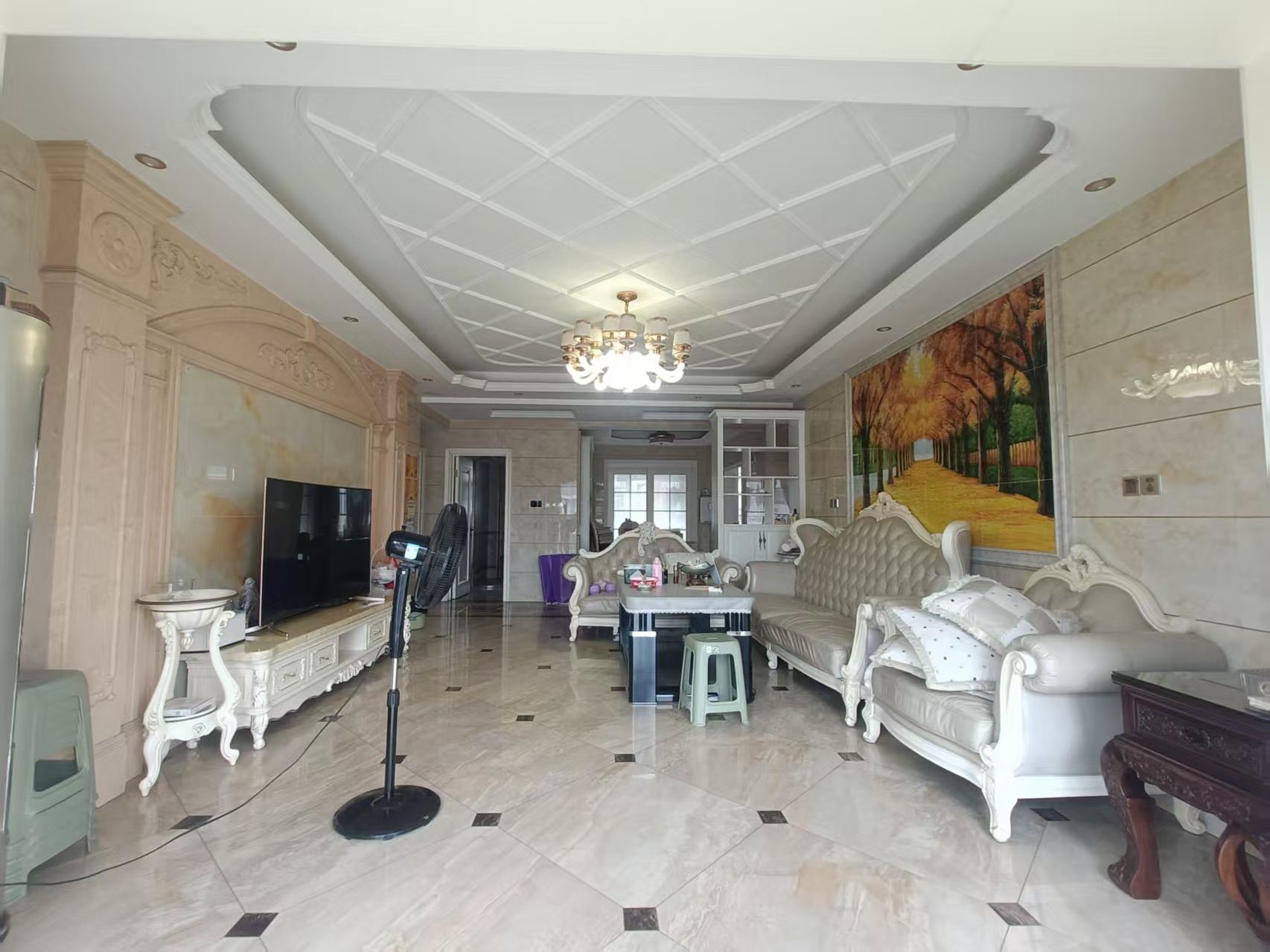 南苑上和二期 1室0厅0卫 109.8万 南苑上和二期 1室0厅0卫 109.8万客厅