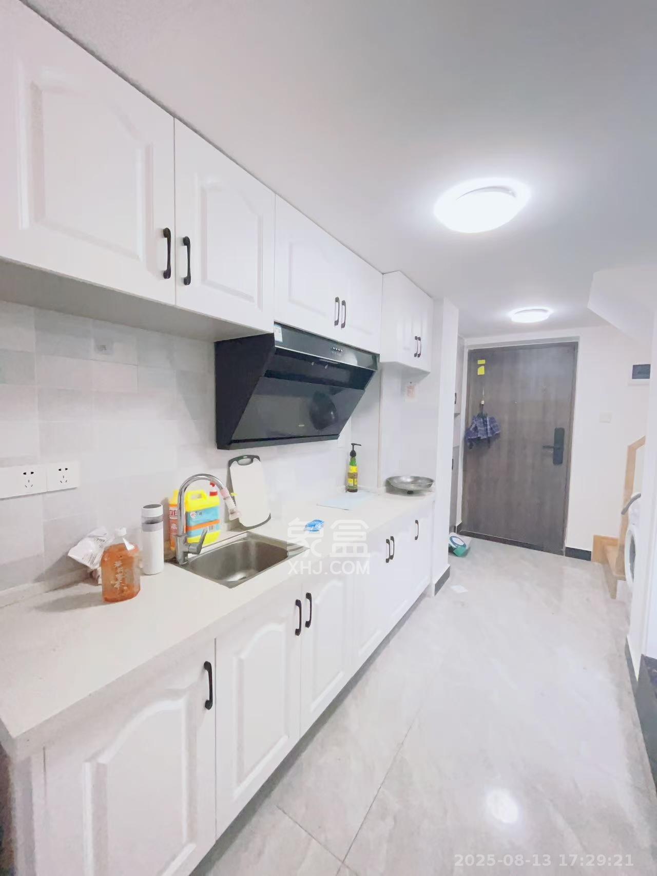 龙湖湘江星座（祺鑫星座公寓）  1室0厅0卫    1850.0元/月室内图