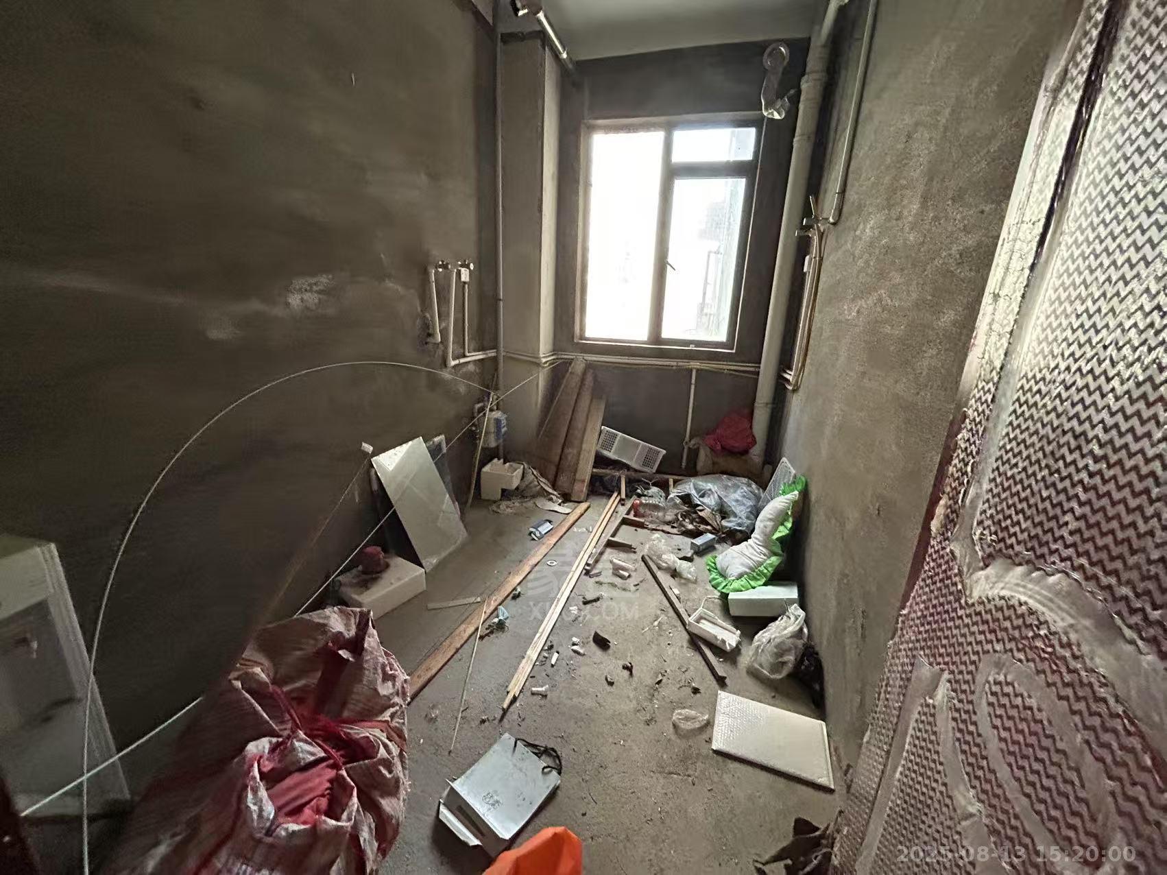 庐山春天早安华晨 3室2厅1卫 1200.0元/月 庐山春天早安华晨 3室2厅1卫 1200.0元/月室内图