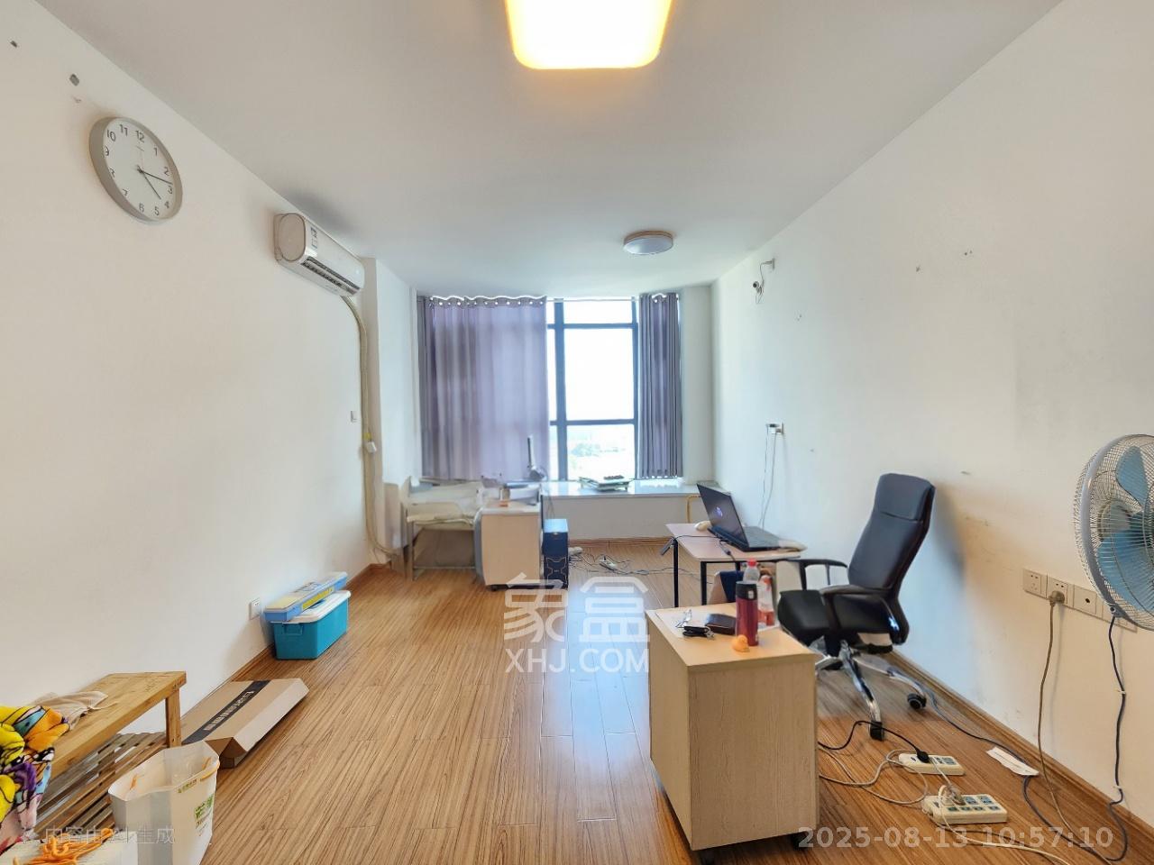 麓江春 2室2厅1卫 2500.0元/月 麓江春 2室2厅1卫 2500.0元/月室内图