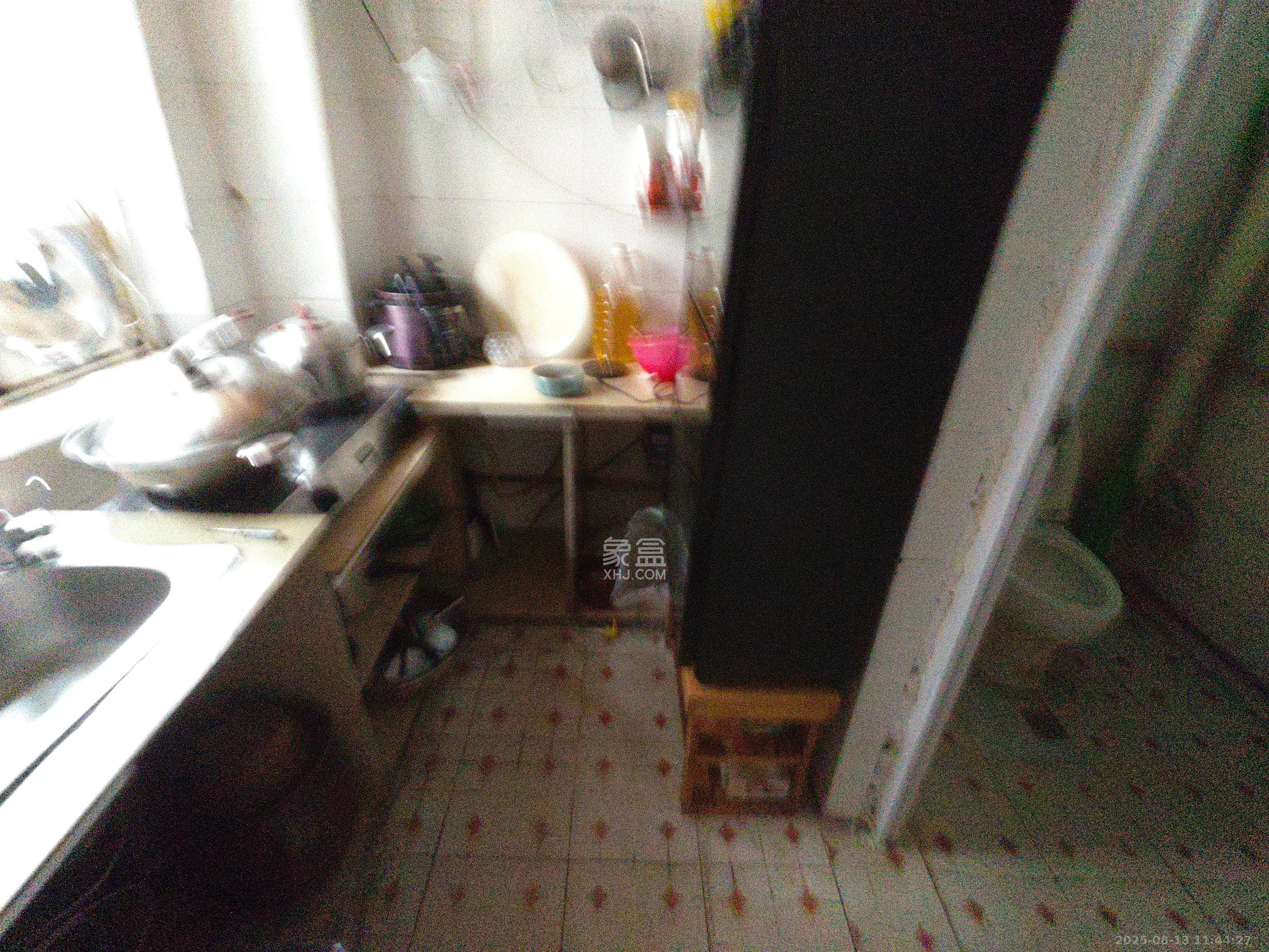 金麓西岸和苑  2室1厅1卫    1600.0元/月室内图