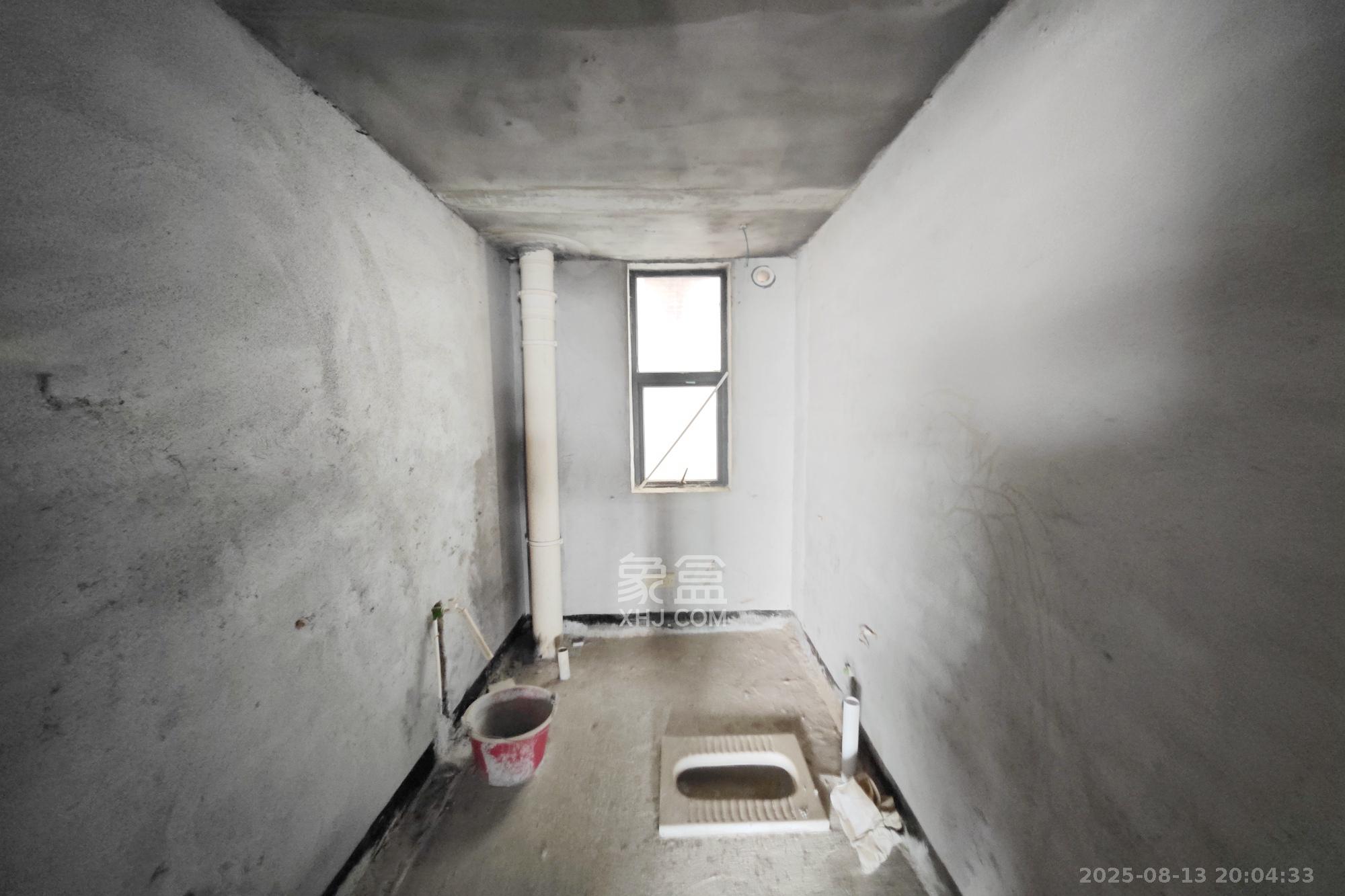 中江佳境天成  3室2厅2卫    78.0万其他