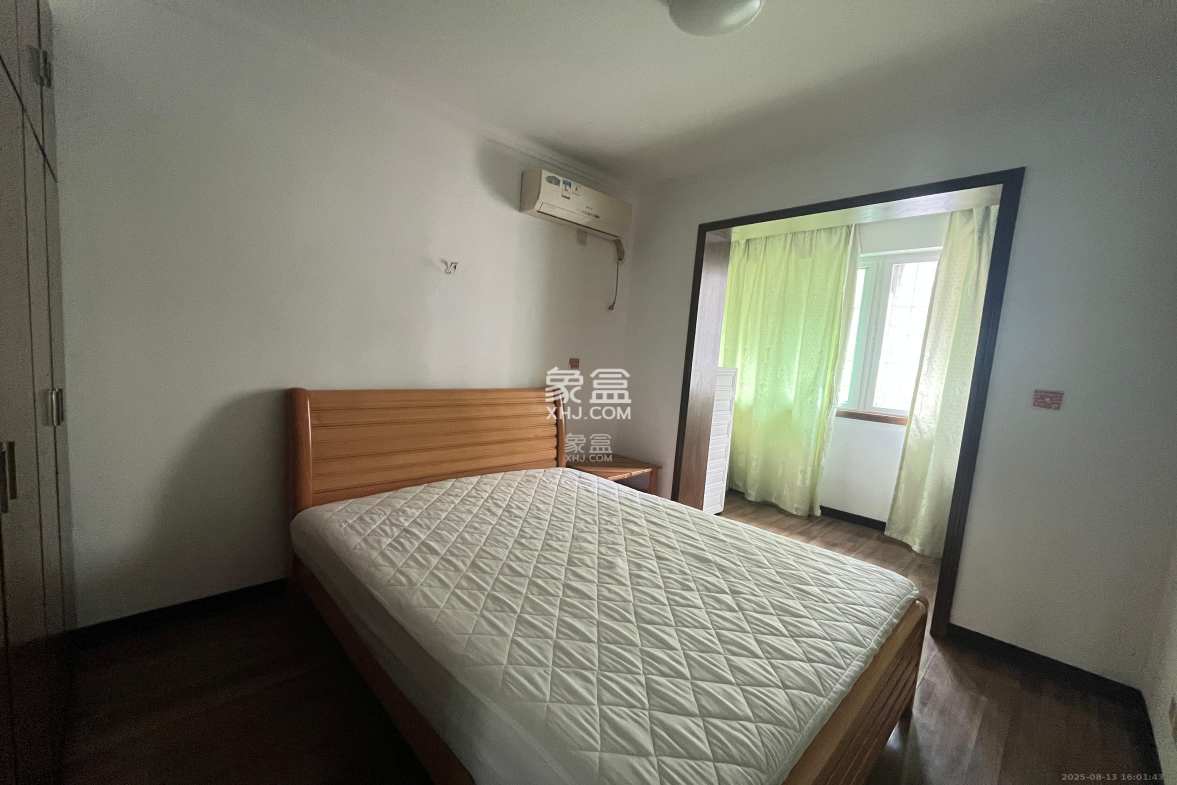 八方公司宿舍(师家老屋) 3室2厅2卫 2500.0元/月 八方公司宿舍(师家老屋) 3室2厅2卫 2500.0元/月室内图