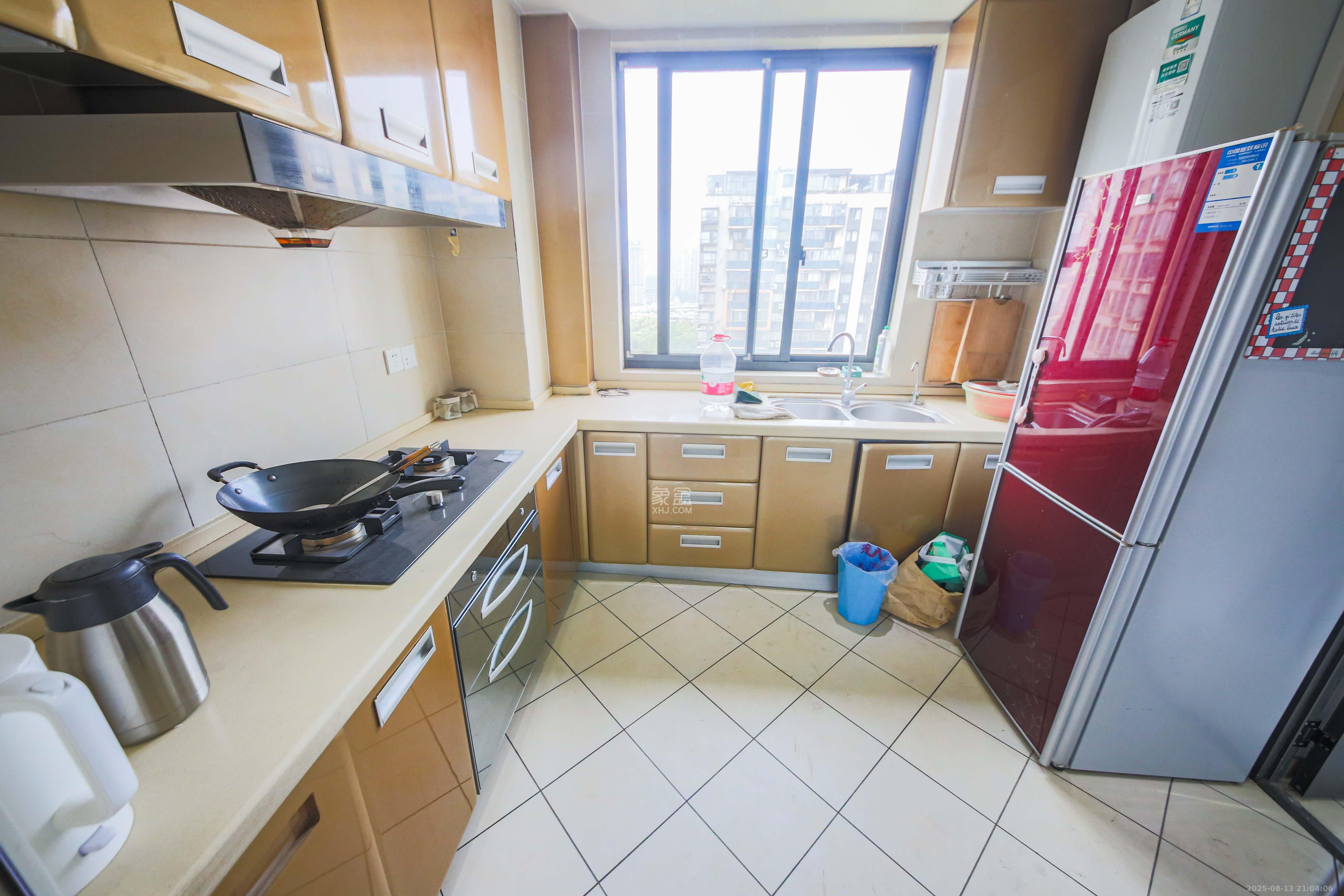 博林金谷 3室2厅2卫 143.5万 博林金谷 3室2厅2卫 143.5万厨房