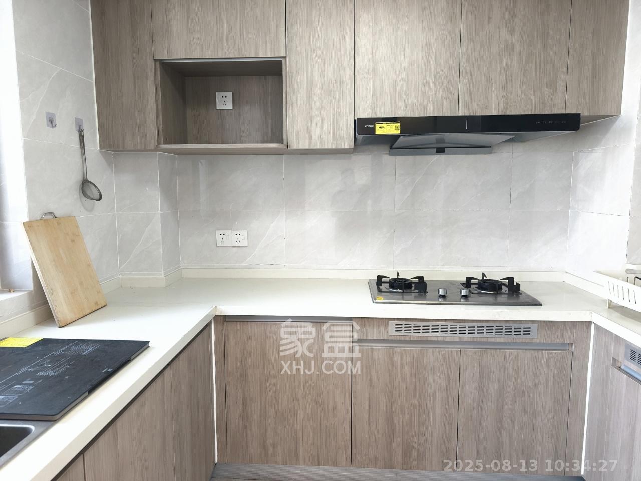 清控湖山雅居北区 4室2厅2卫 2600.0元/月 清控湖山雅居北区 4室2厅2卫 2600.0元/月室内图