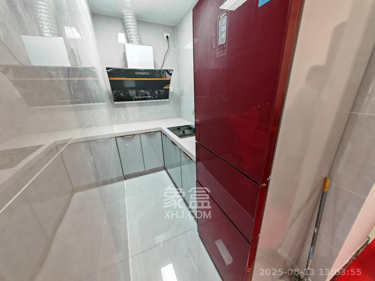 长远华樟名府 1室0厅1卫 1300.0元/月 长远华樟名府 1室0厅1卫 1300.0元/月室内图