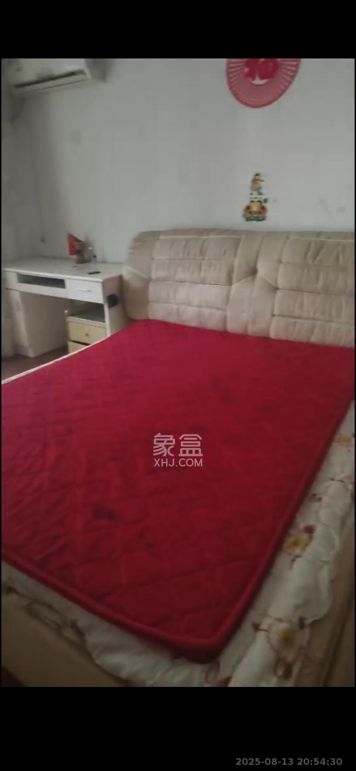 楚天馨苑  1室2厅1卫    500.0元/月 楚天馨苑  1室2厅1卫    500.0元/月室内图