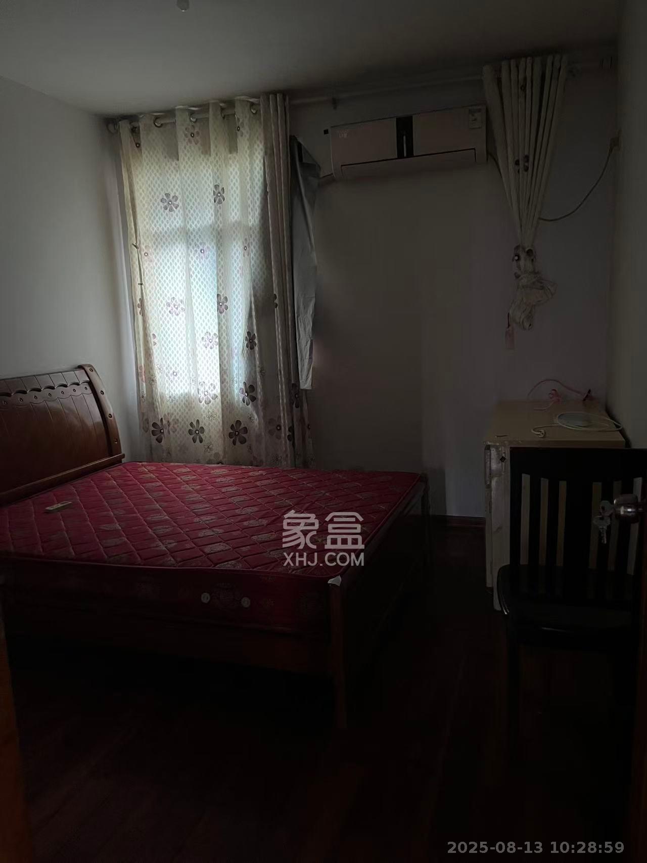 天心区教师村宿舍 3室1厅1卫 2200.0元/月 天心区教师村宿舍 3室1厅1卫 2200.0元/月室内图