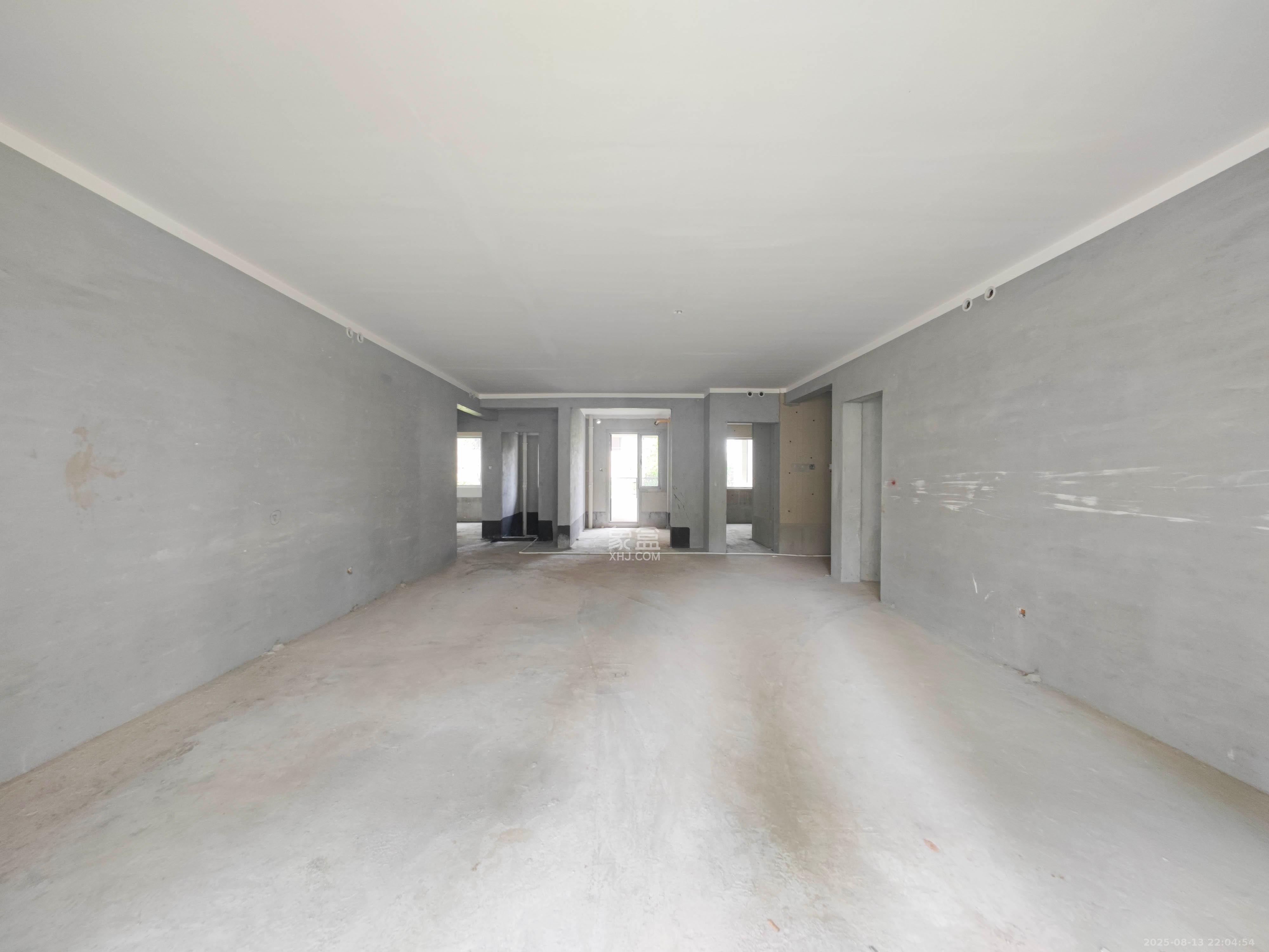 长房岭秀时代  7室3厅4卫    348.0万 长房岭秀时代  7室3厅4卫    348.0万