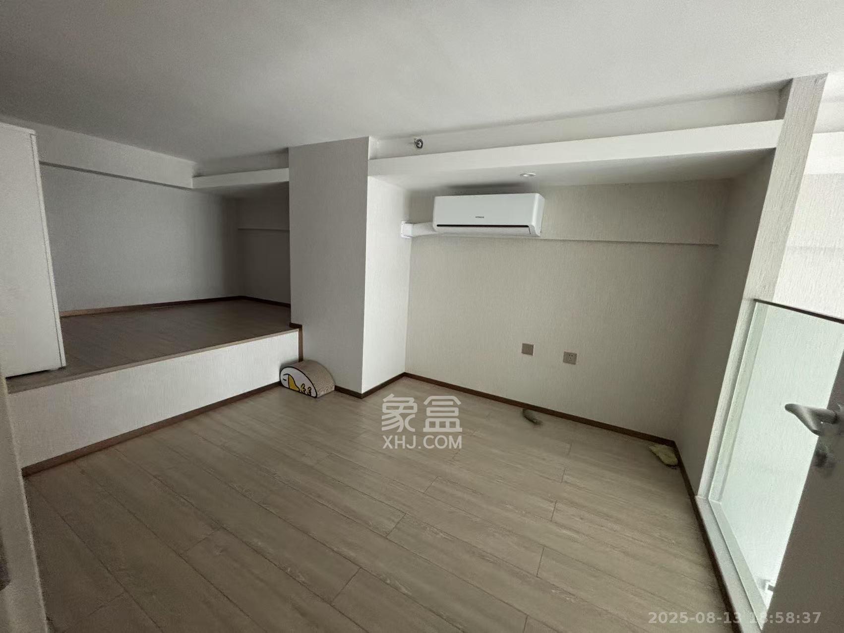 华远华时代  3室2厅1卫    4500.0元/月室内图