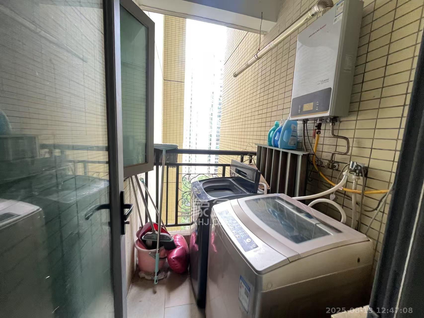 恒大雅苑  3室2厅2卫   2600.00元/月室内图