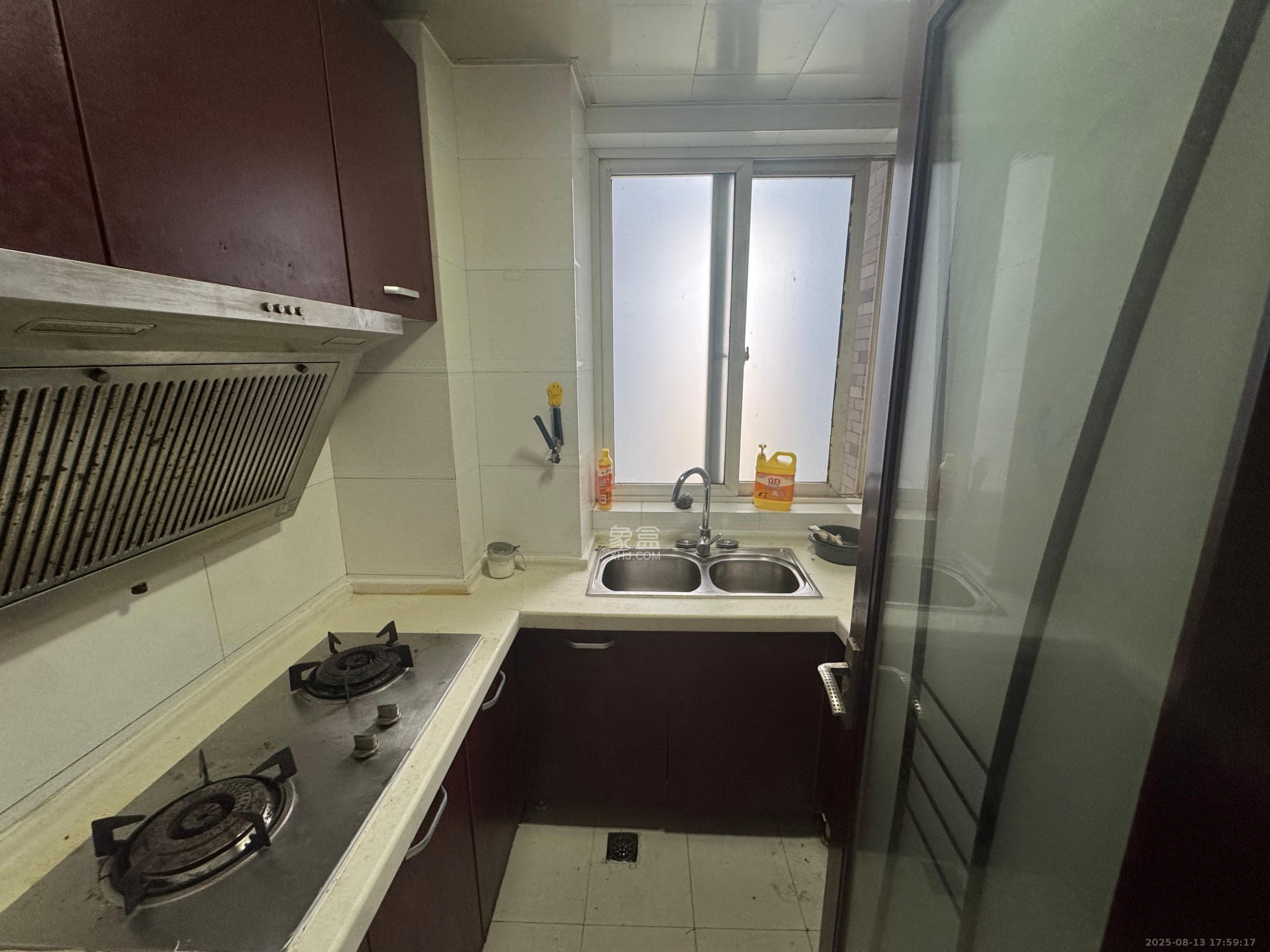 新芙蓉之都  2室2厅1卫    2600.0元/月室内图