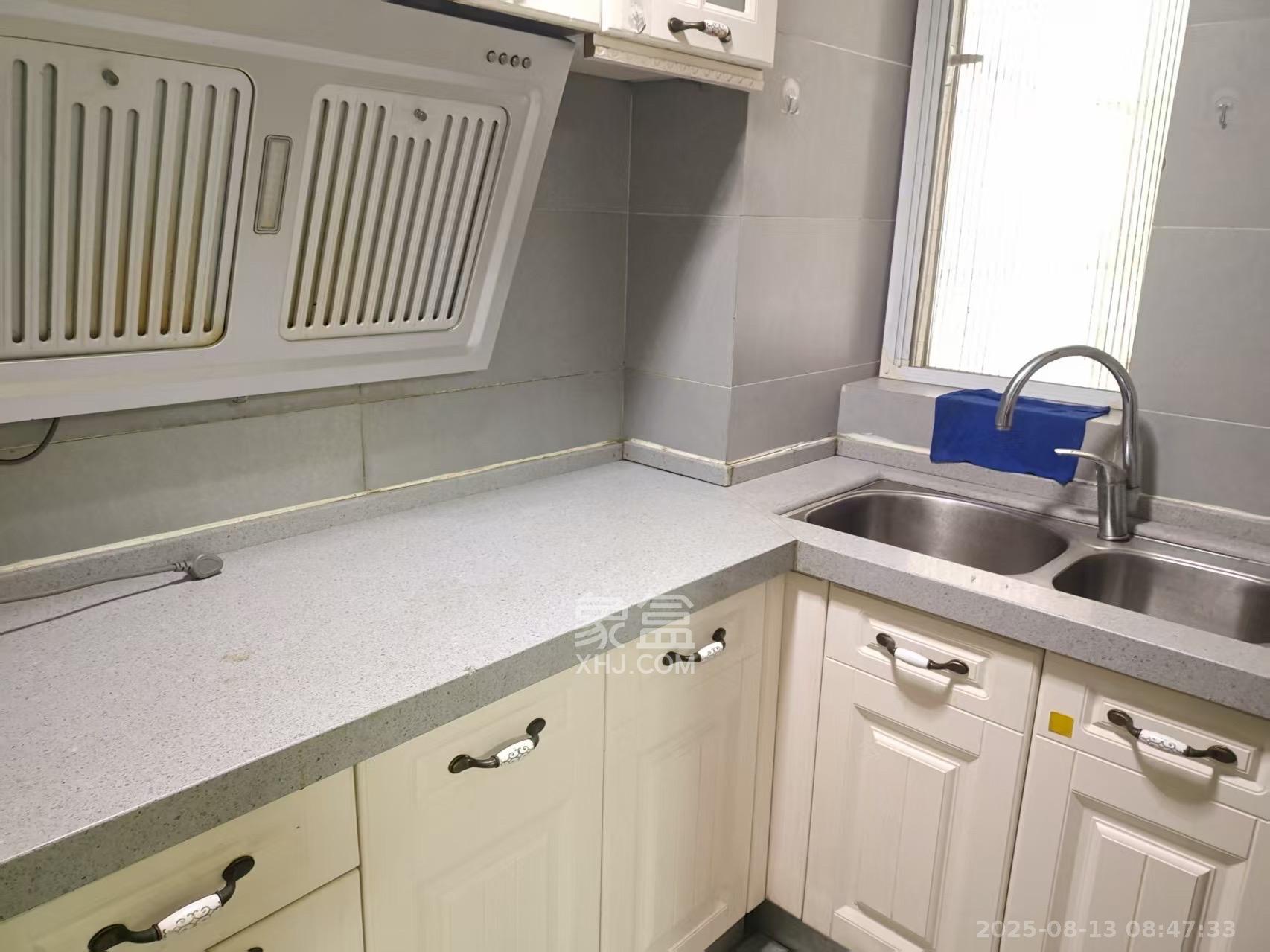 鹏程世家 1室1厅1卫 2200.0元/月 鹏程世家 1室1厅1卫 2200.0元/月室内图