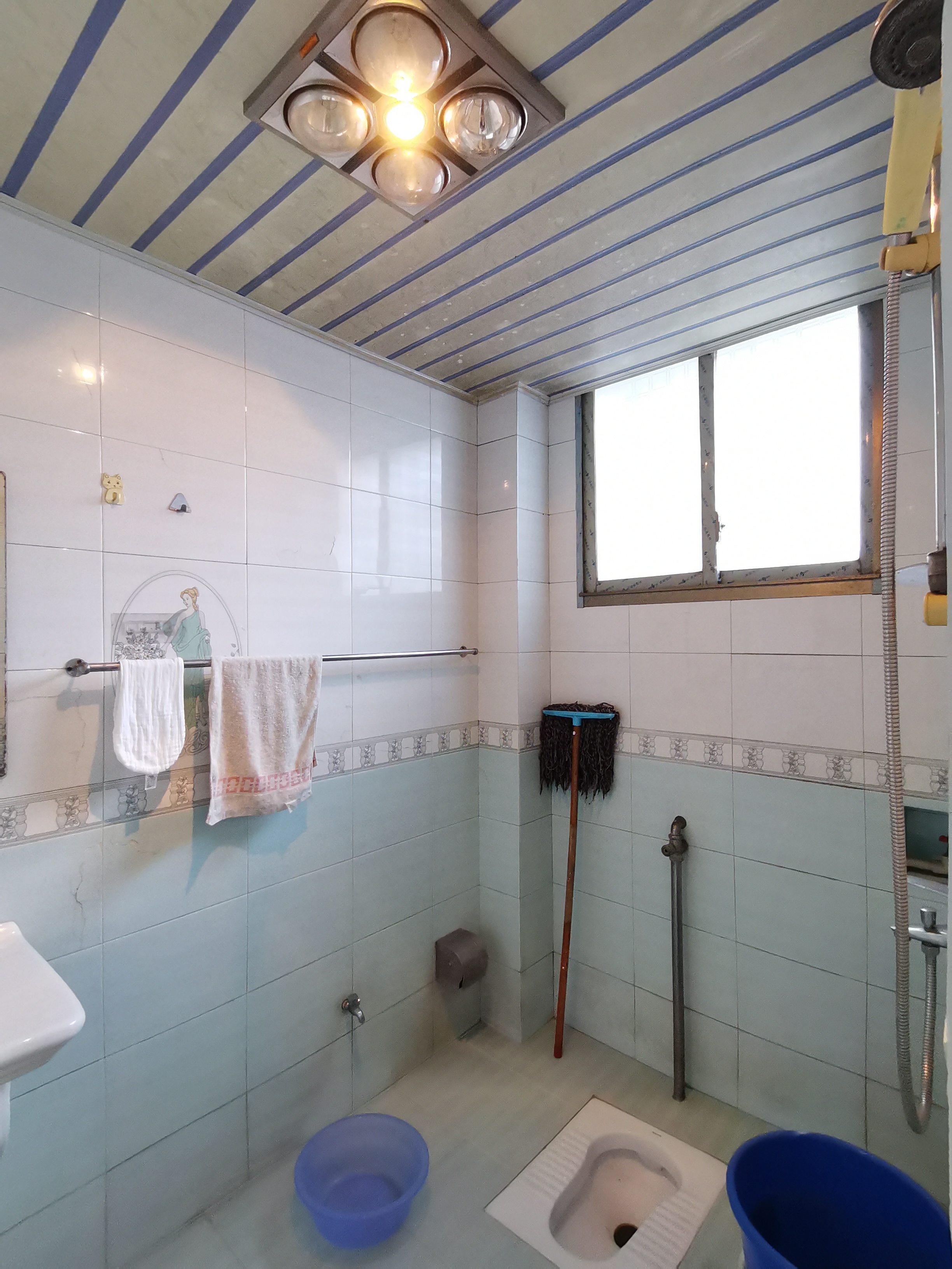 金帆小区 1室0厅0卫 1500.0元/月 金帆小区 1室0厅0卫 1500.0元/月室内图