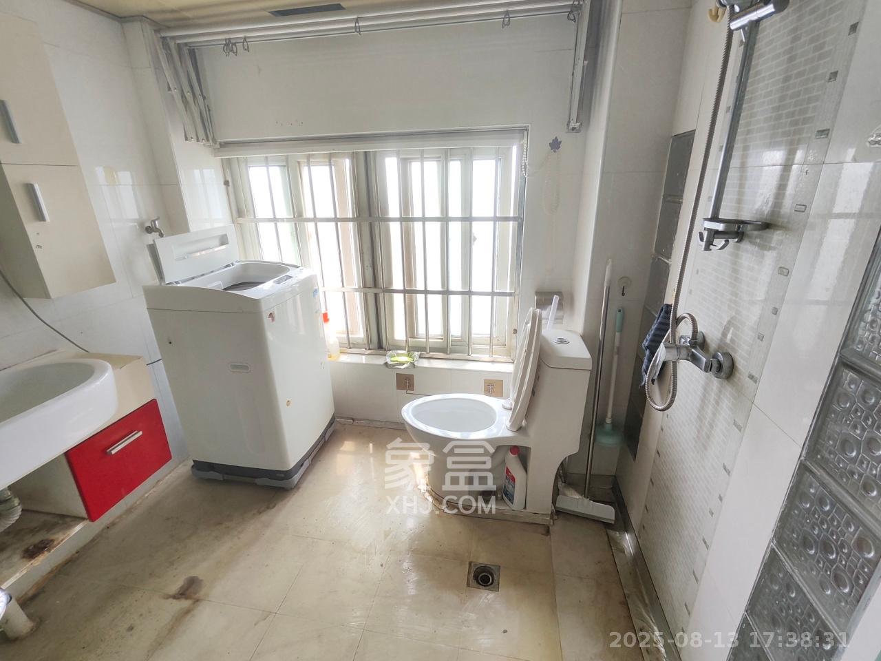 他城(天鸿时代公寓) 3室1厅1卫 2000.0元/月 他城(天鸿时代公寓) 3室1厅1卫 2000.0元/月室内图