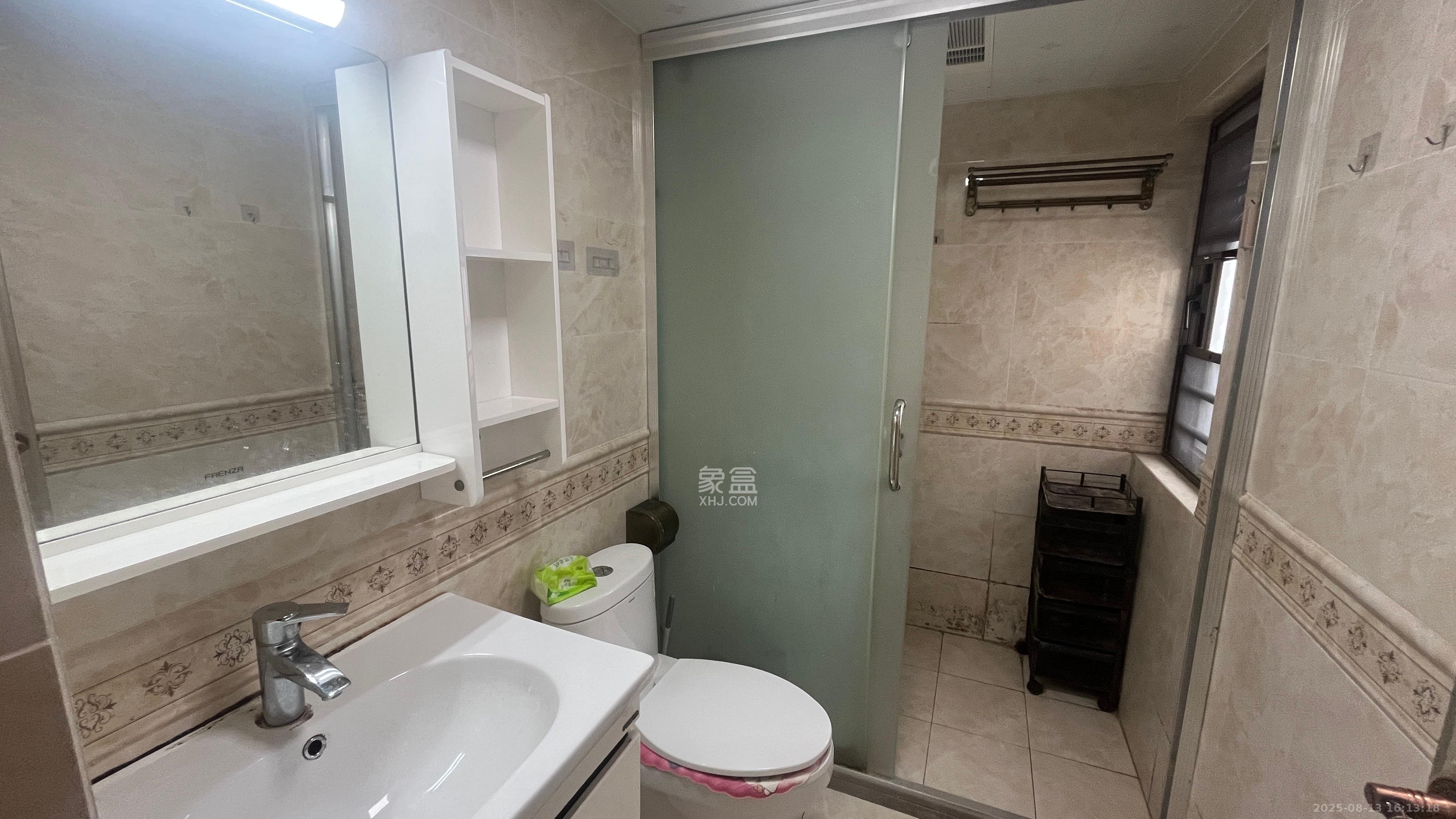 和泓梅溪四季 3室2厅1卫 3500.0元/月 和泓梅溪四季 3室2厅1卫 3500.0元/月室内图