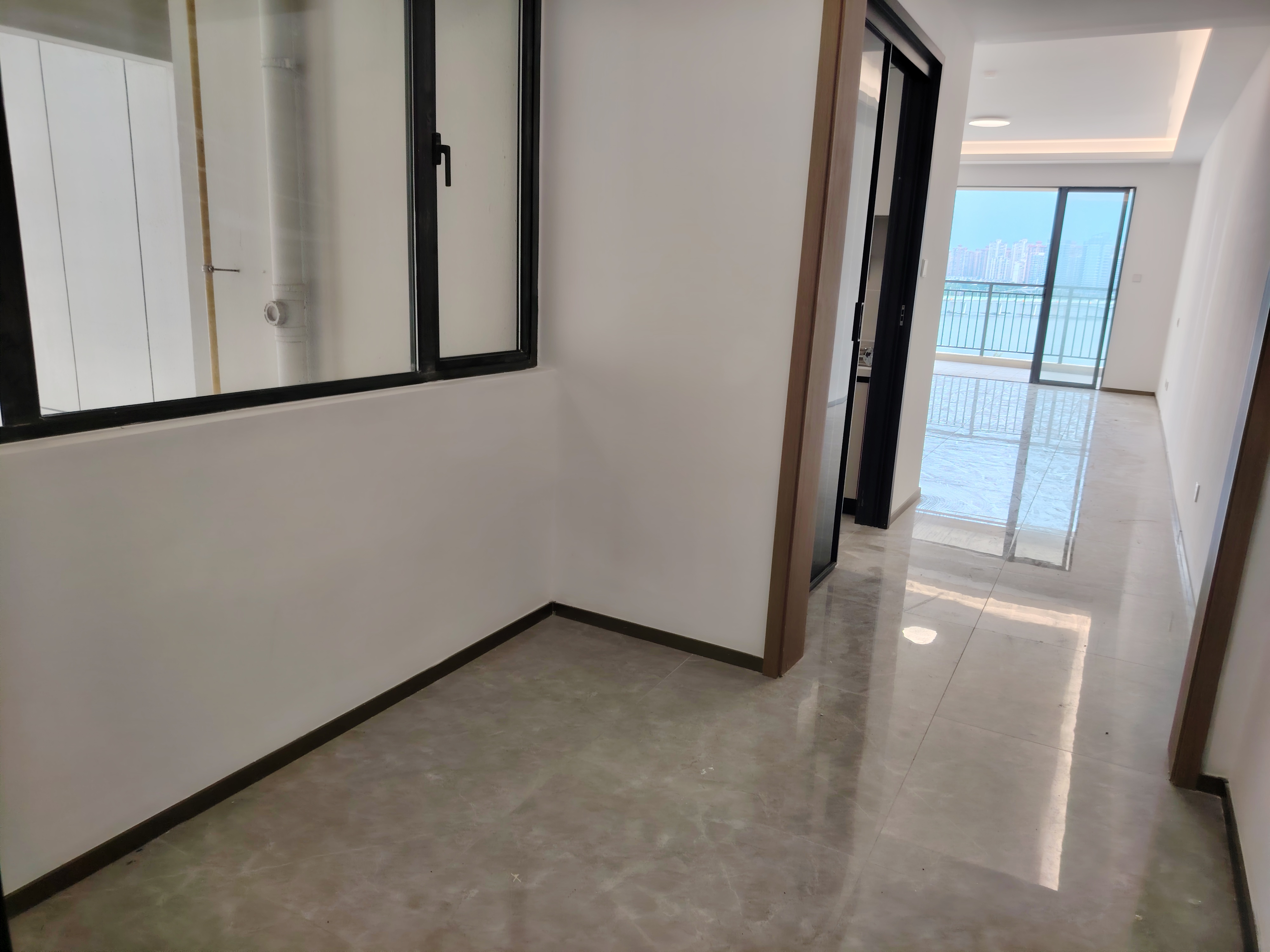 和风家园蓝天居 3室2厅2卫 1800.0元/月 和风家园蓝天居 3室2厅2卫 1800.0元/月室内图