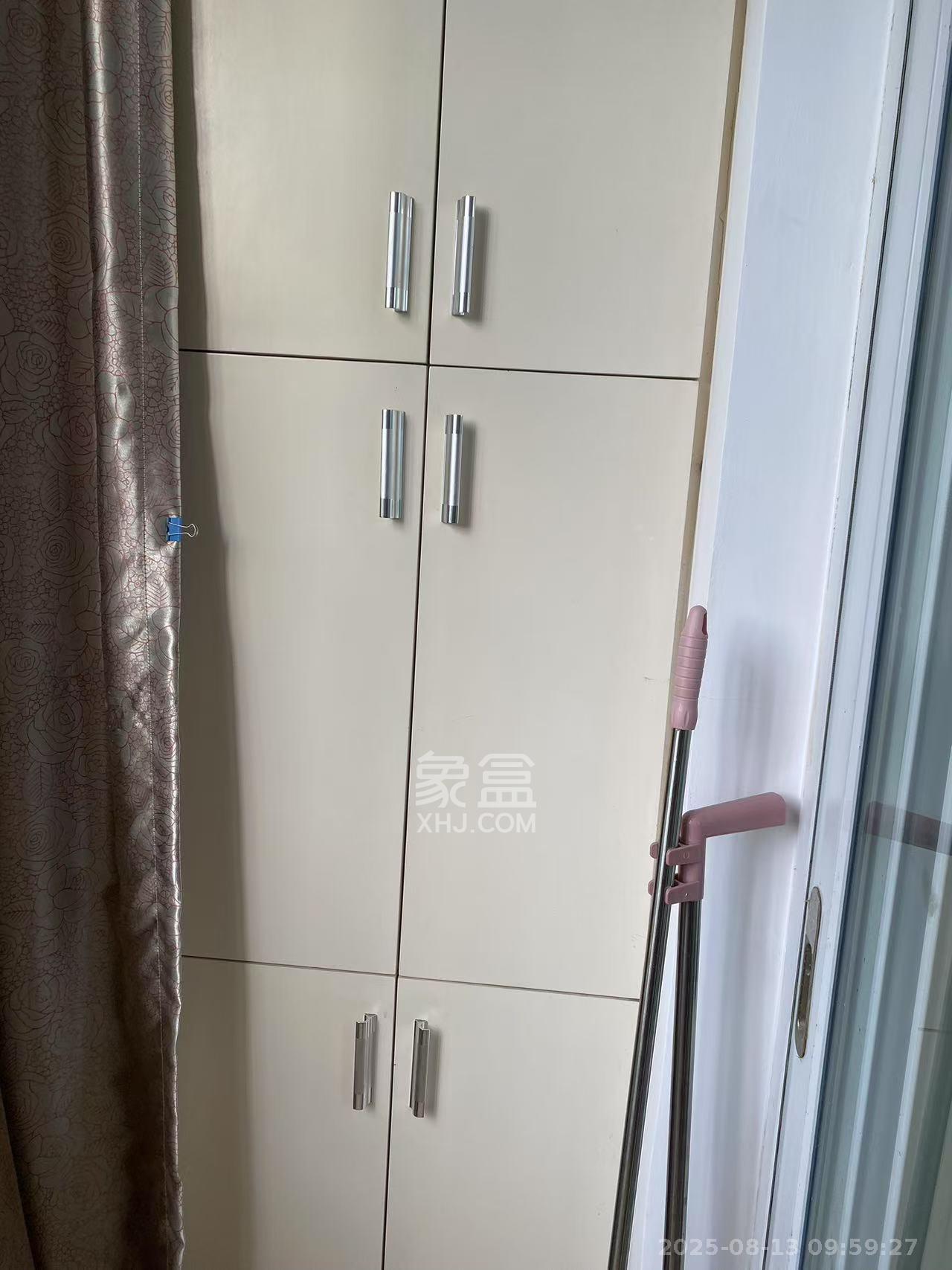 东玺门  2室1厅1卫   2400.00元/月室内图