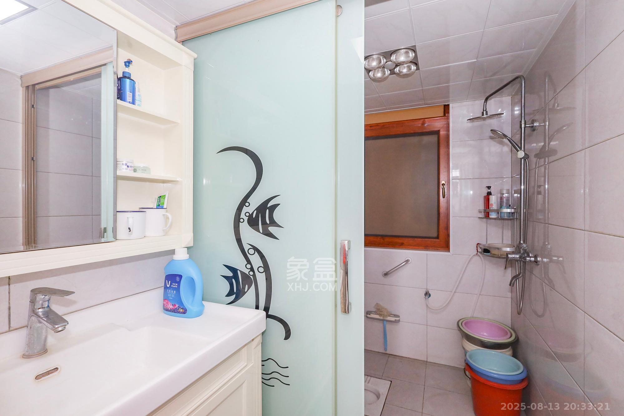 谷山庭院二期  2室2厅1卫    88.0万 谷山庭院二期  2室2厅1卫    88.0万卫生间