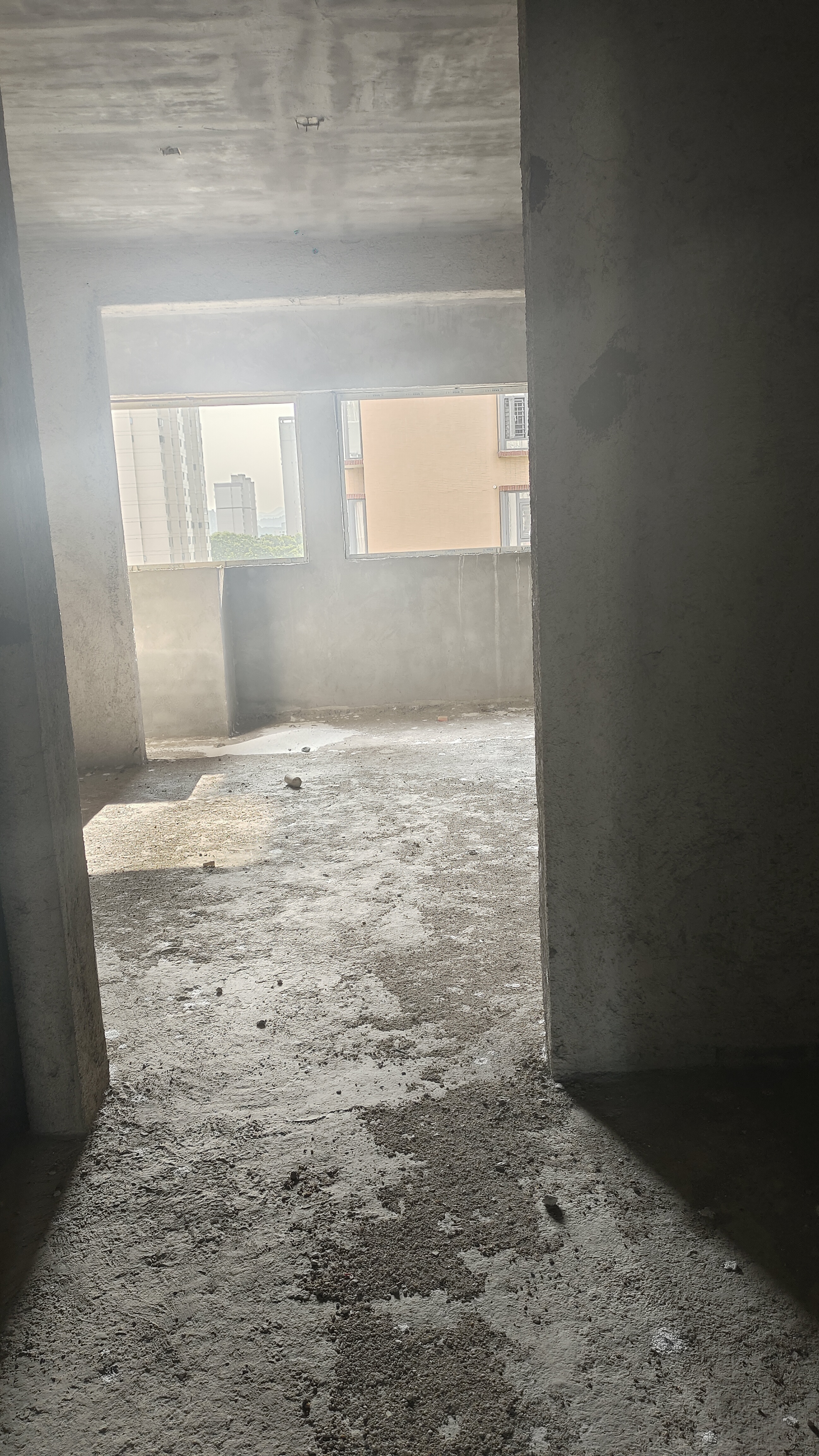 千里红小区(京明时代广场)  1室0厅1卫    20.0万 千里红小区(京明时代广场)  1室0厅1卫    20.0万客厅