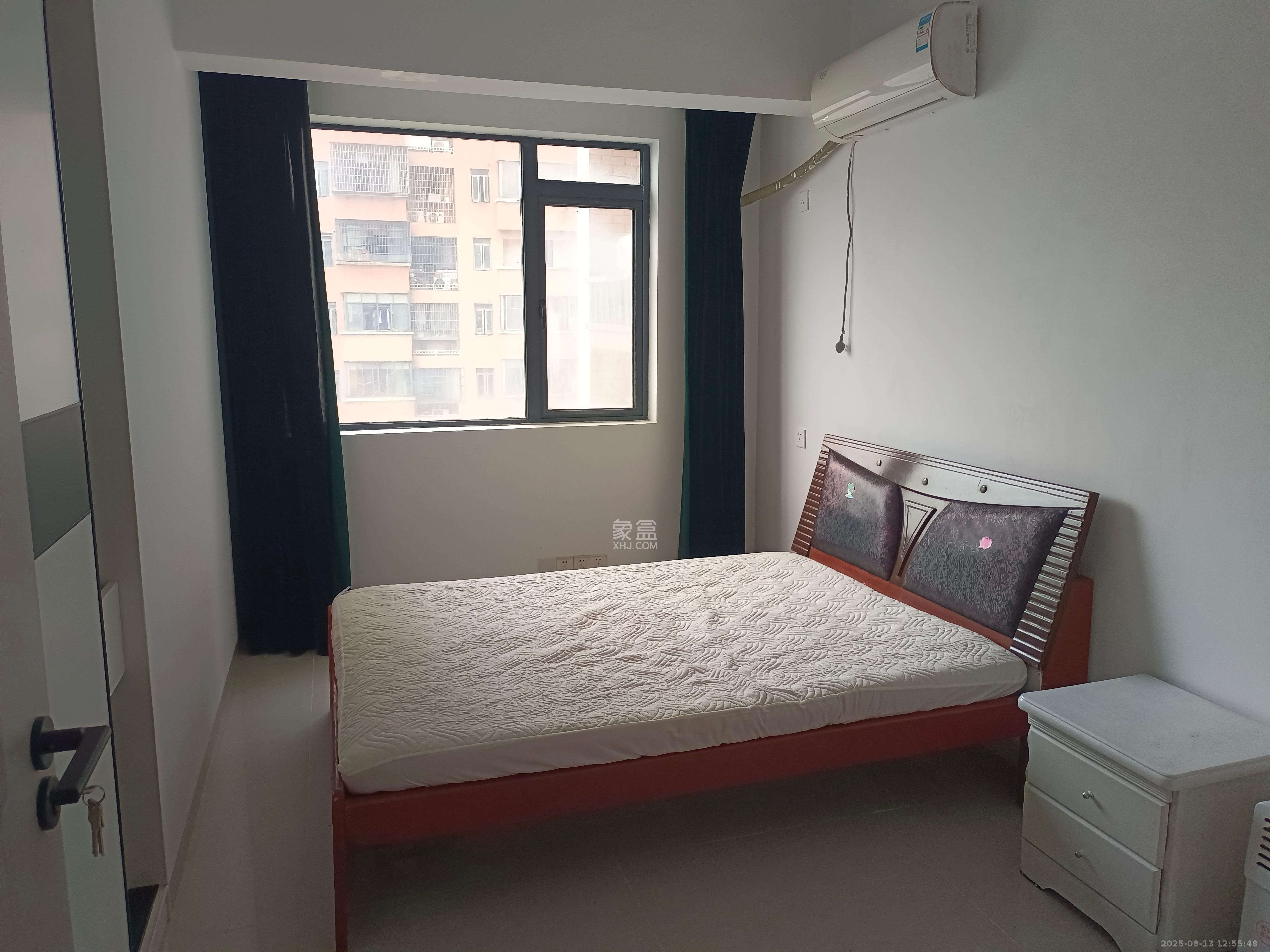 Cross尚公馆  4室2厅2卫    2100.0元/月 Cross尚公馆  4室2厅2卫    2100.0元/月室内图