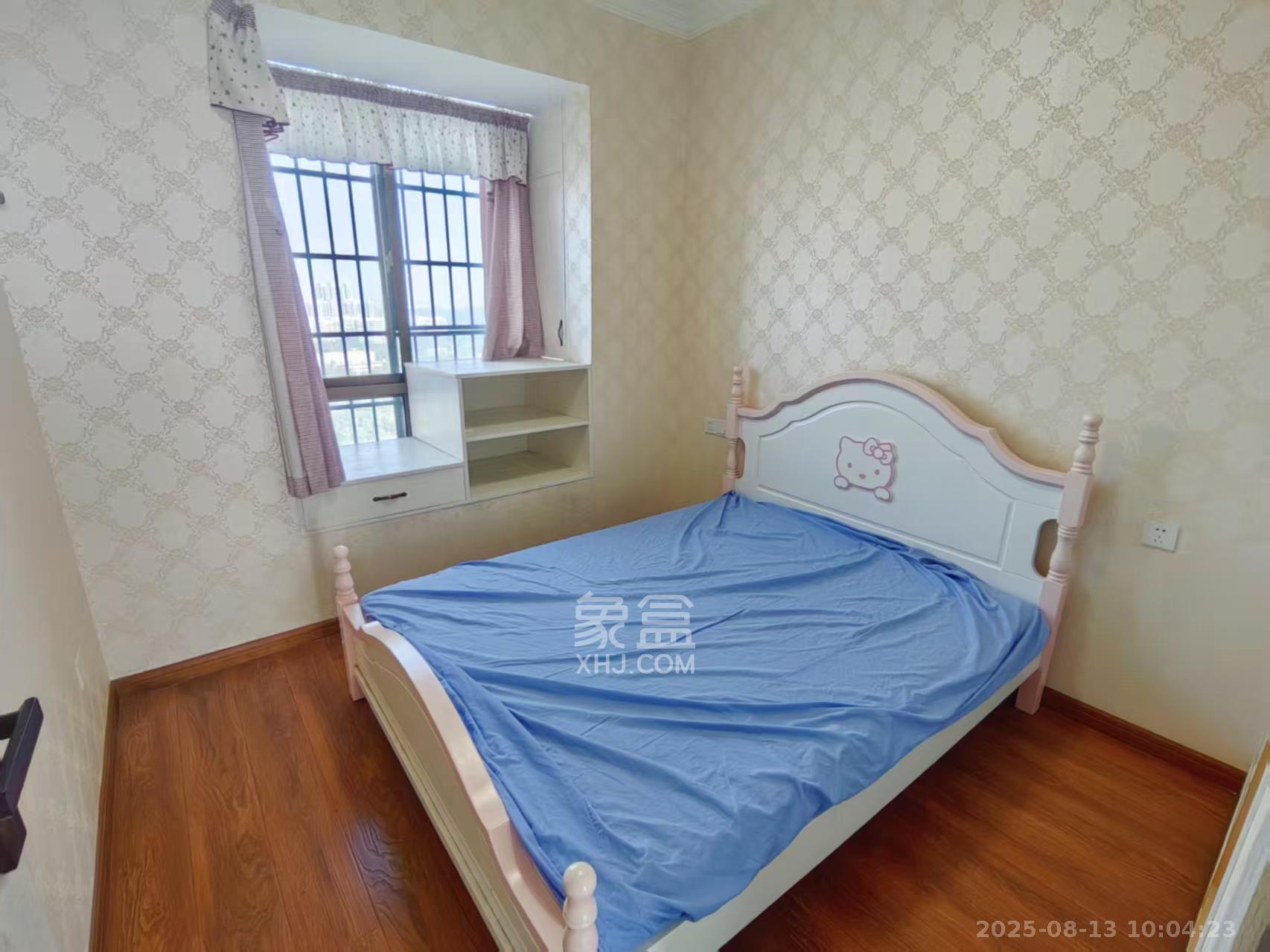 四方水岸(世方水岸)  3室1厅1卫    2580.0元/月室内图