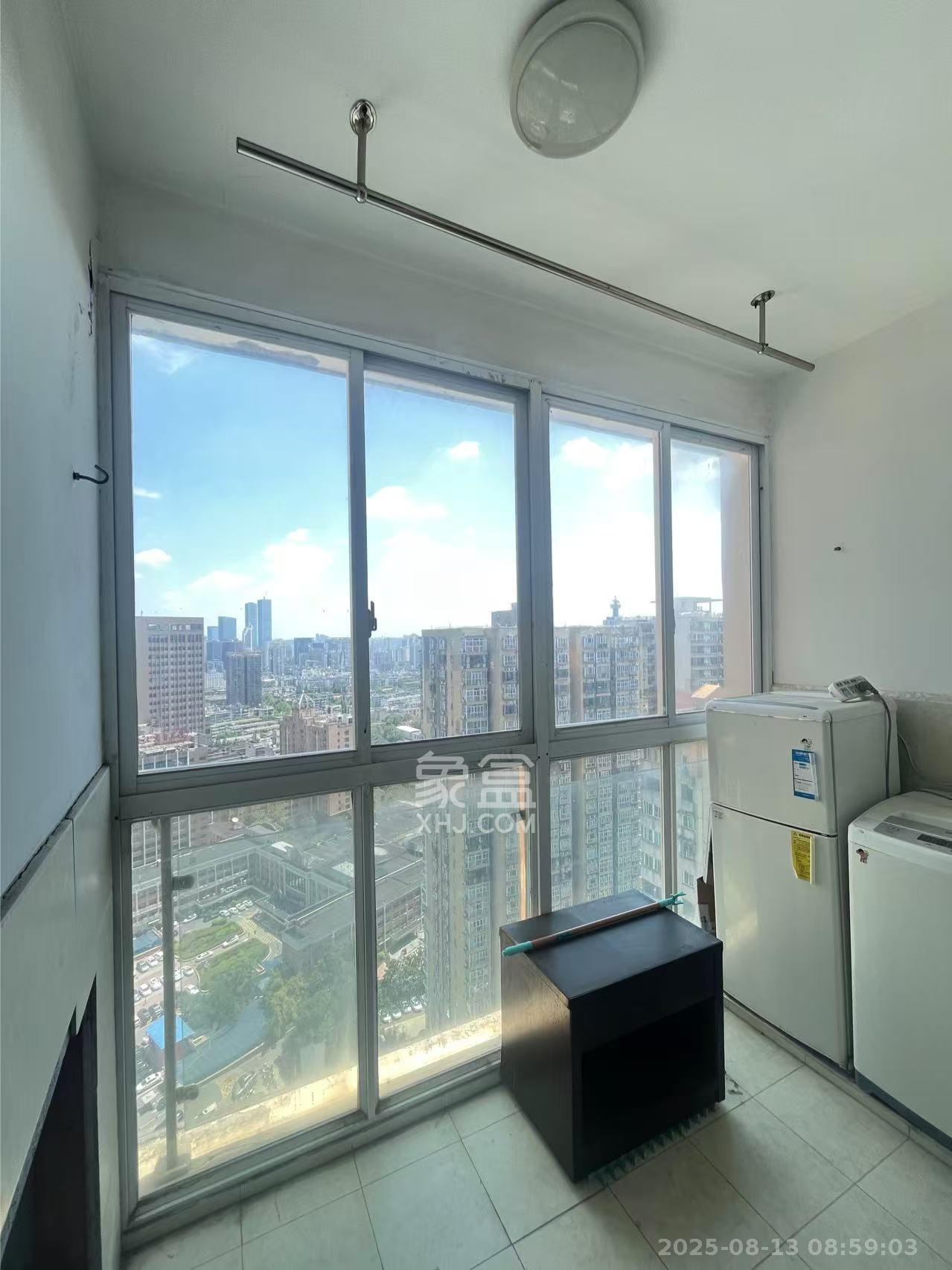 银轩铭誉(四海怡家) 1室0厅1卫 2000.0元/月 银轩铭誉(四海怡家) 1室0厅1卫 2000.0元/月室内图