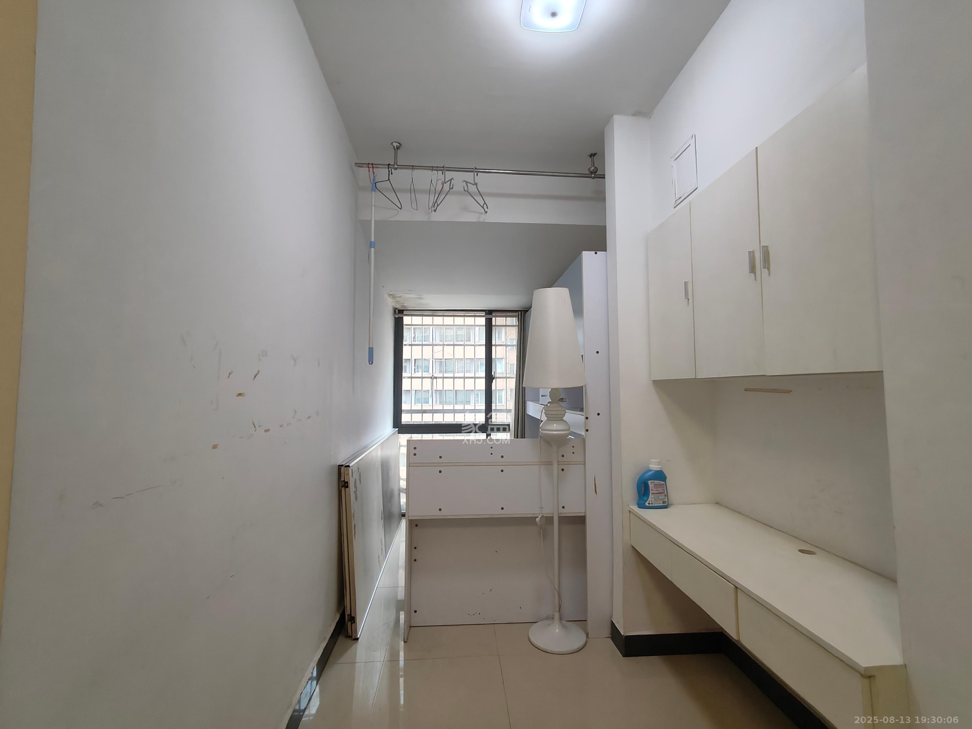 万博汇  1室1厅1卫    1900.0元/月 万博汇  1室1厅1卫    1900.0元/月室内图