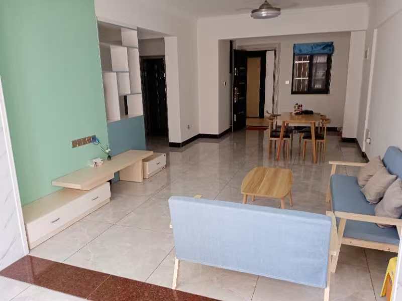 新大洲教师住宅小区 2室2厅1卫 1800.0元/月 新大洲教师住宅小区 2室2厅1卫 1800.0元/月室内图