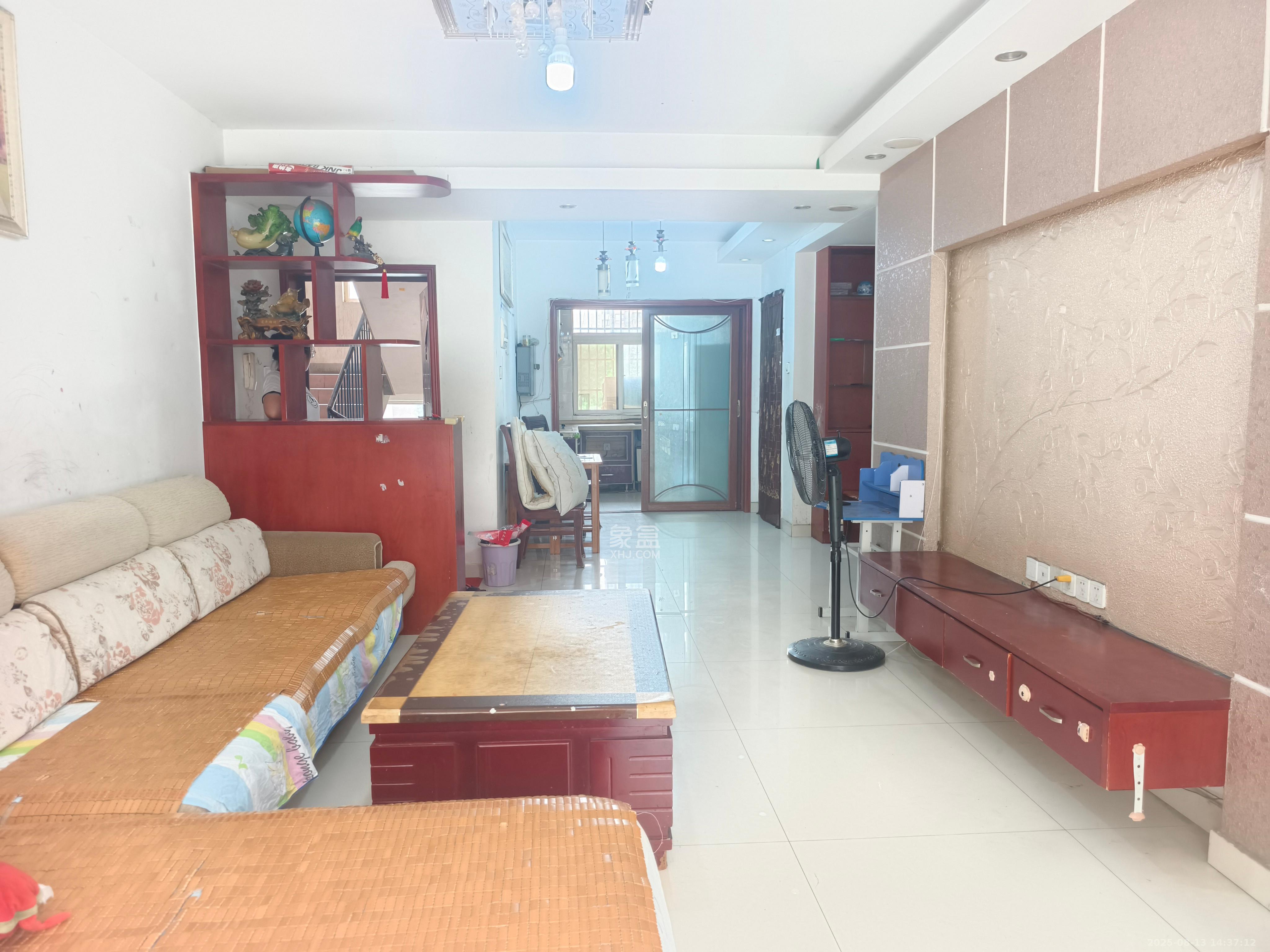 湘瑞家园 2室2厅1卫 1200.0元/月 湘瑞家园 2室2厅1卫 1200.0元/月室内图