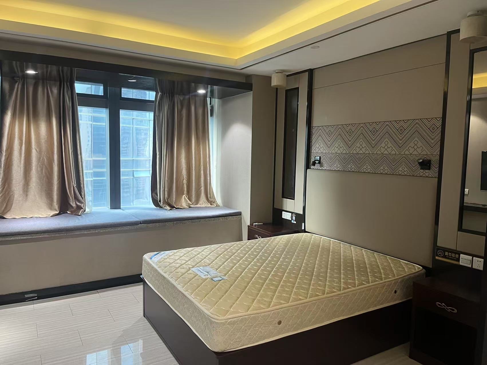 海航国际广场 1室1厅1卫 1800.0元/月 海航国际广场 1室1厅1卫 1800.0元/月室内图