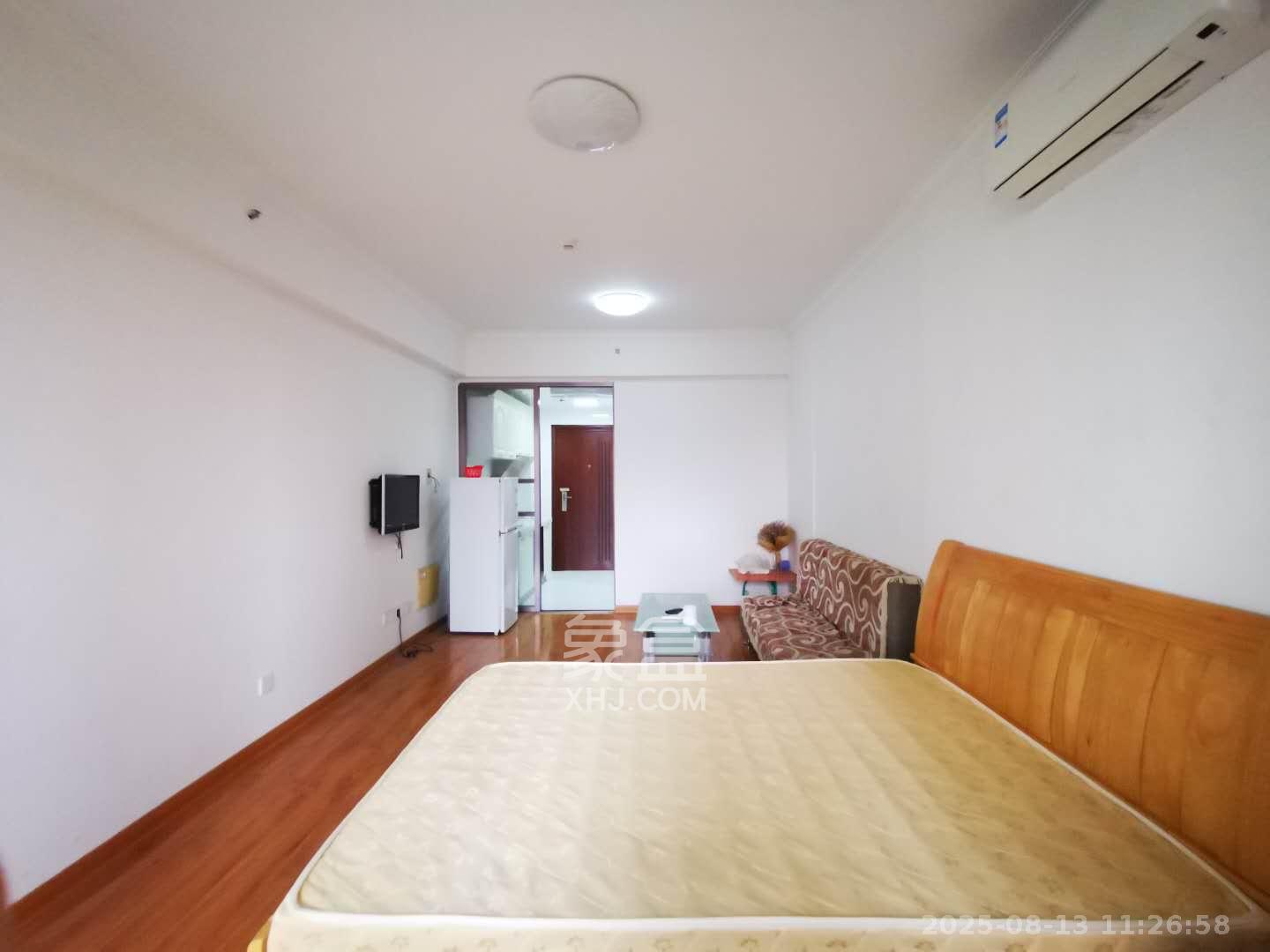 保利麓谷林语I区 1室1厅1卫 1500.0元/月 保利麓谷林语I区 1室1厅1卫 1500.0元/月室内图