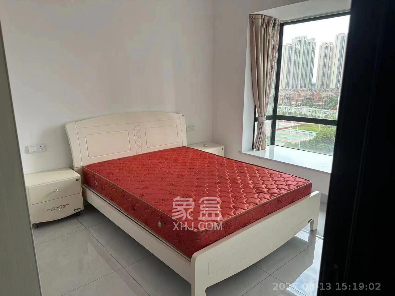 九华盛发和园小区 3室2厅2卫 1800.0元/月 九华盛发和园小区 3室2厅2卫 1800.0元/月室内图